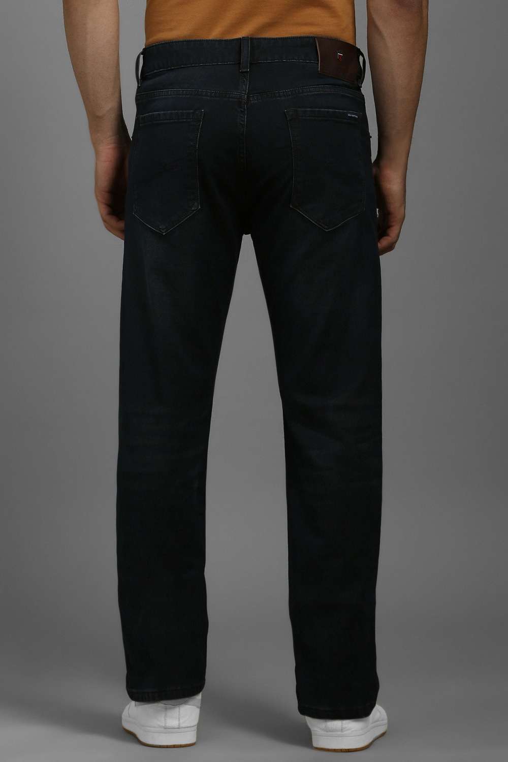 Solid-Cotton-Blend-Regular-Fit-Men-s-Jeans