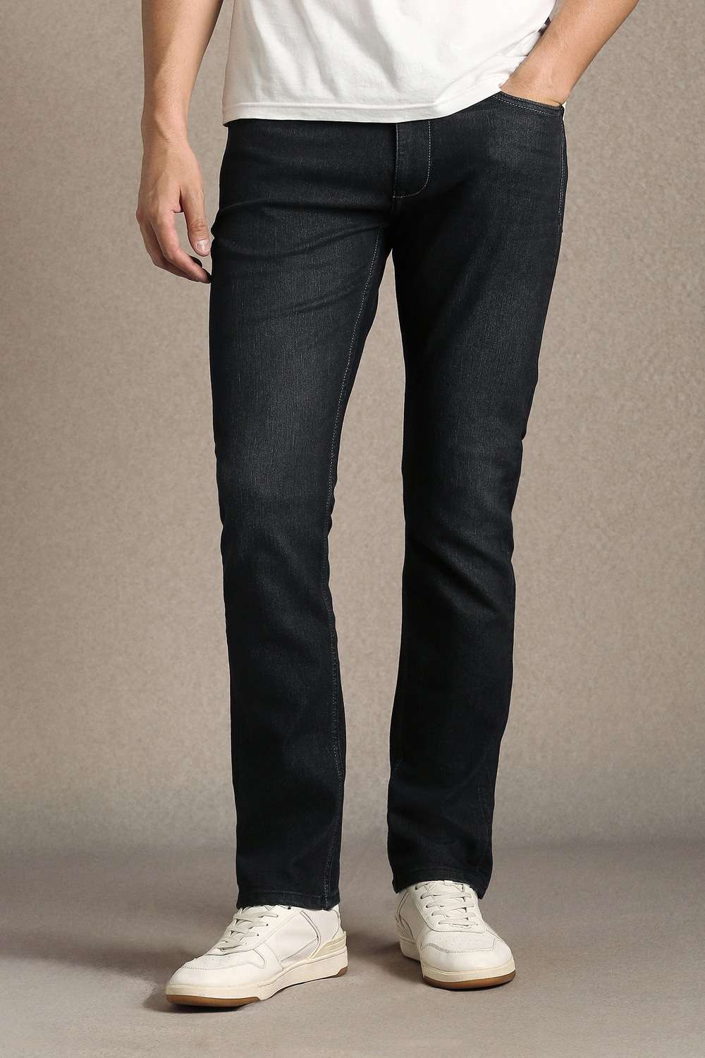 Solid-Polyester-Cotton-Regular-Fit-Men-s-Jeans