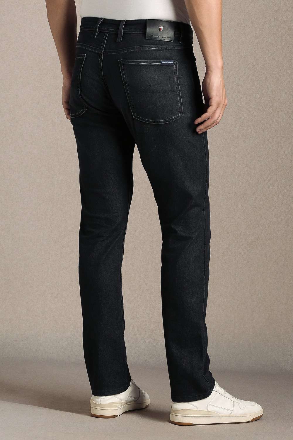 Solid-Polyester-Cotton-Regular-Fit-Men-s-Jeans