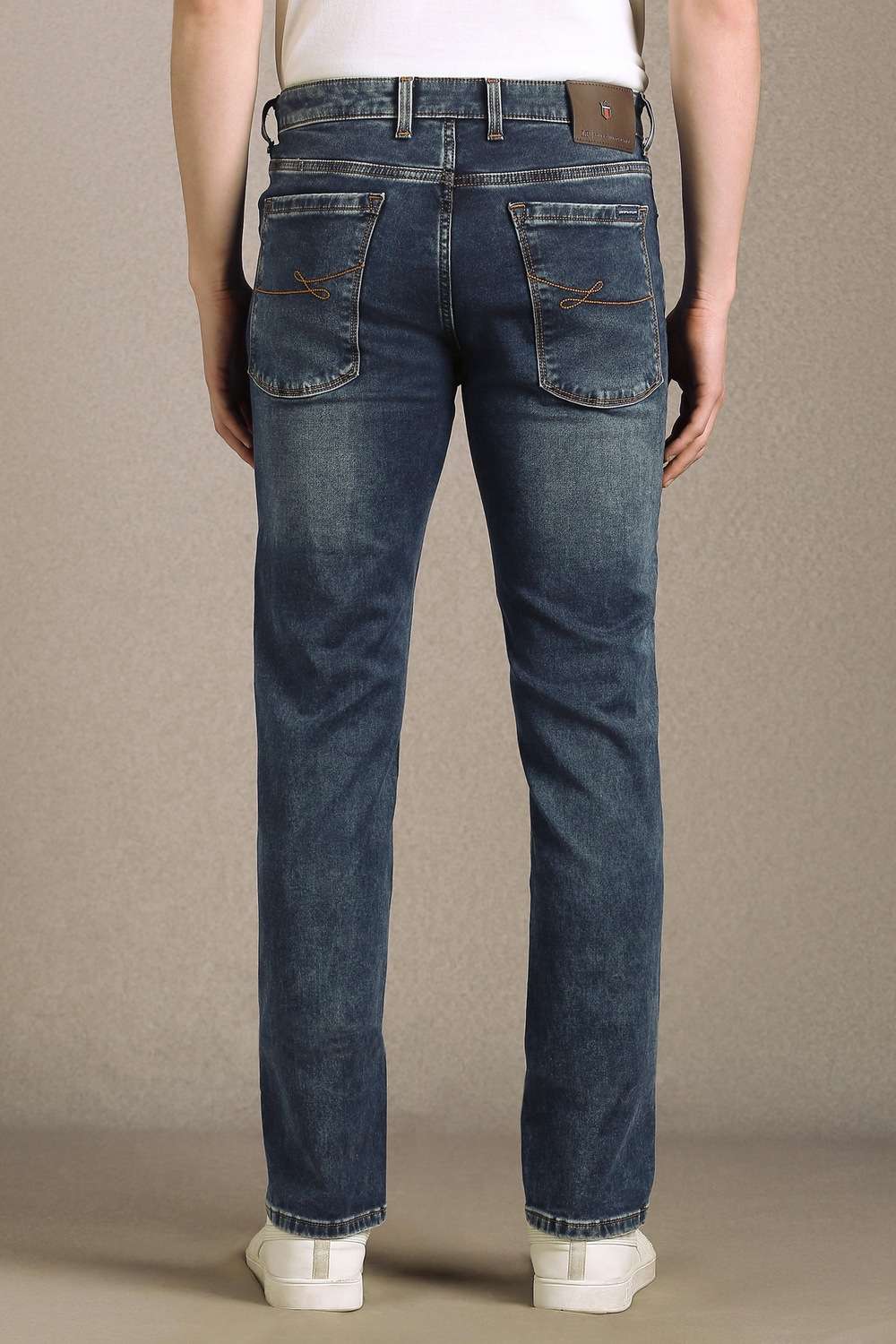 Solid-Cotton-Blend-Slim-Fit-Men-s-Jeans