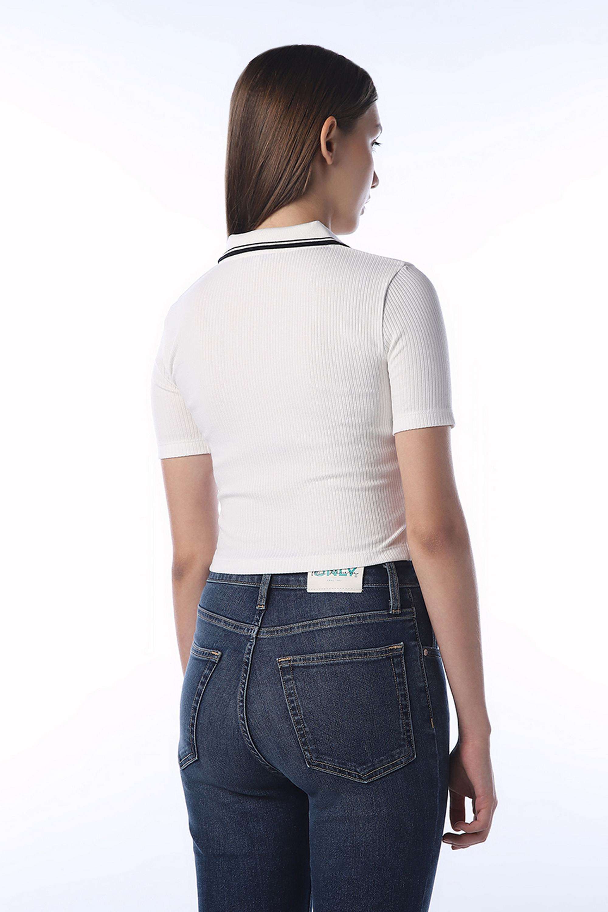 Solid-Polyester-Collared-Women-s-T-Shirt