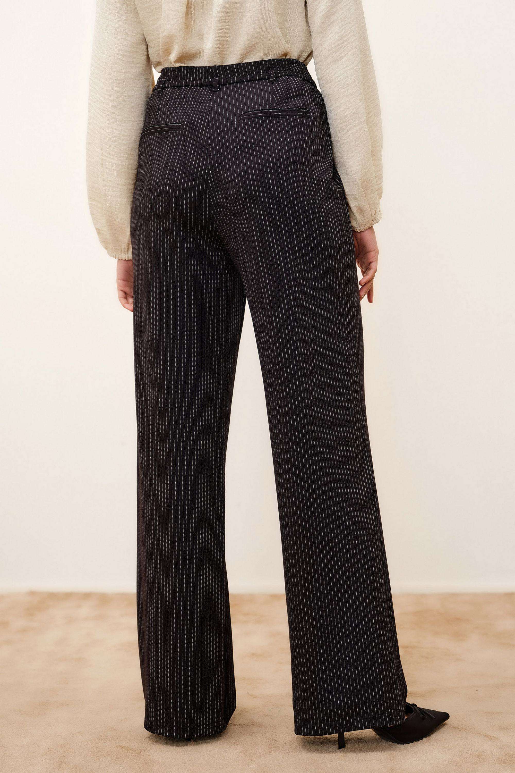 Mid-Rise-Blended-Fabric-Regular-Fit-Women-s-Trousers