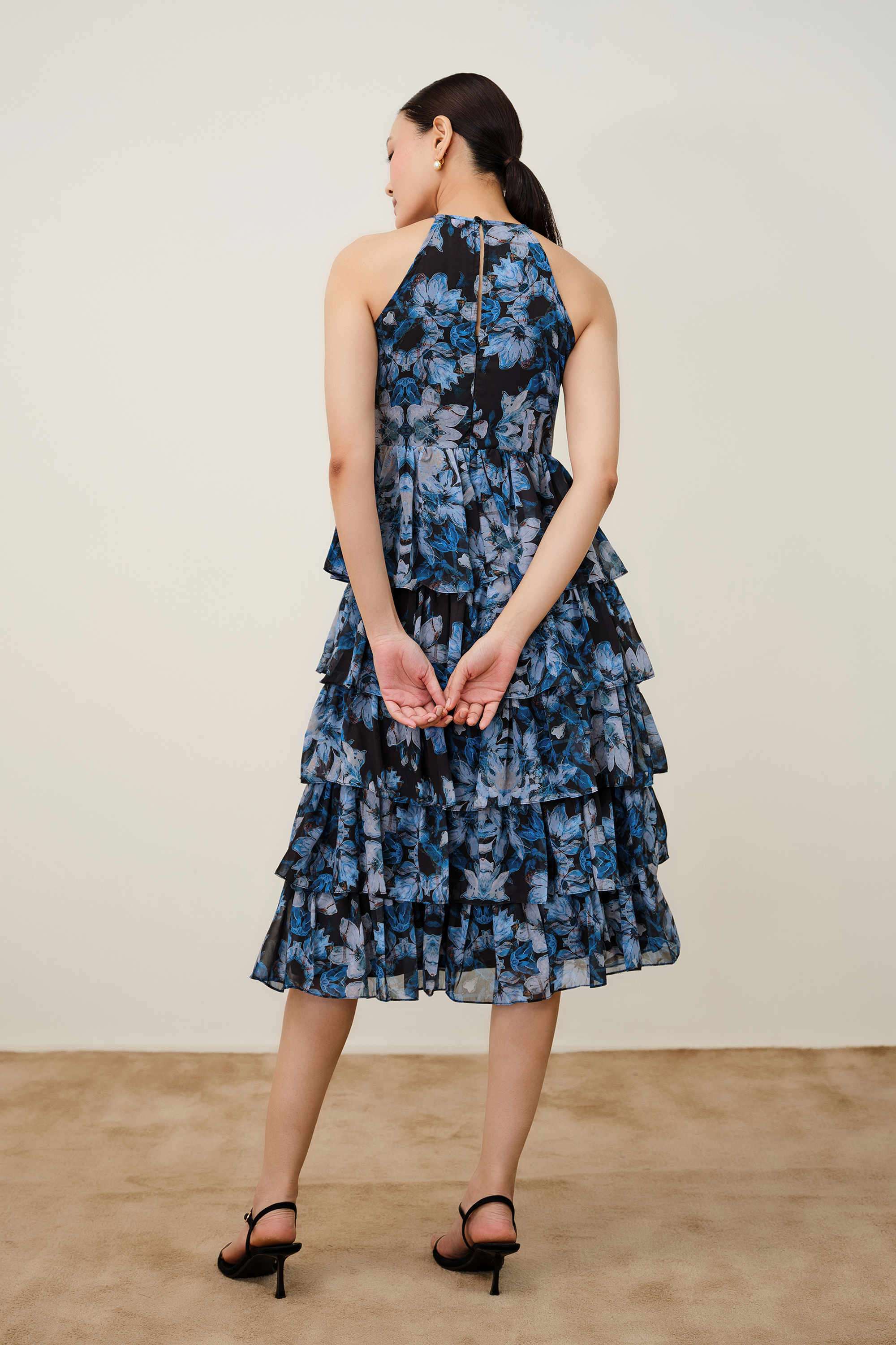 Printed-Halter-Neck-Polyester-Women-s-Knee-Length-Dress