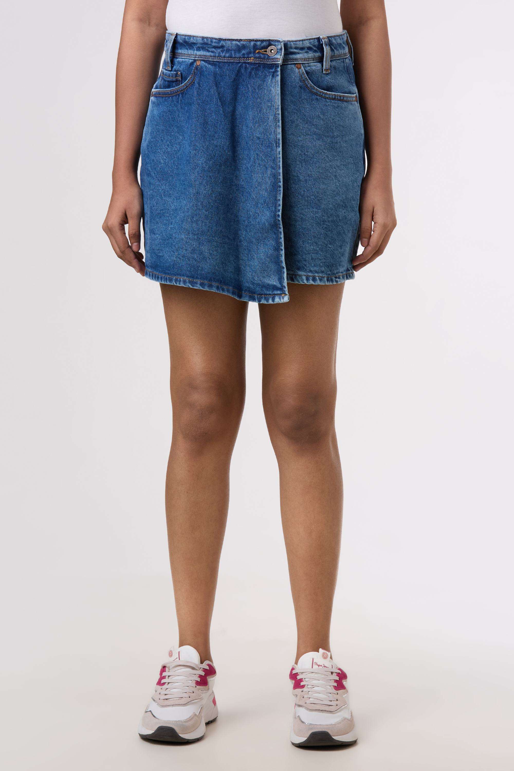 Solid-Relaxed-Fit-Blended-Fabric-Women-s-Casual-Wear-Shorts