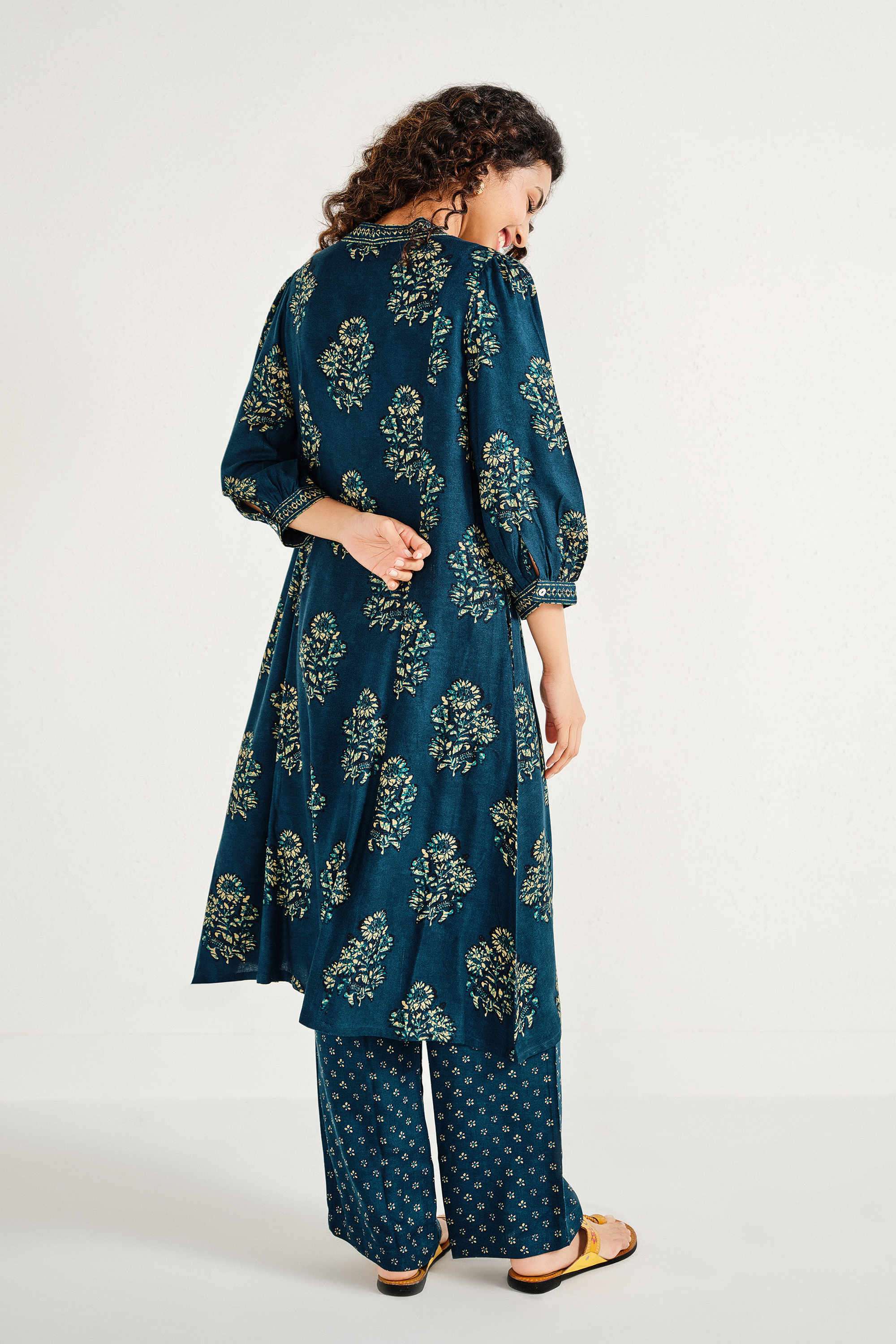 Printed-Calf-Length-Viscose-Rayon-Knitted-Women-s-Kurta-Set