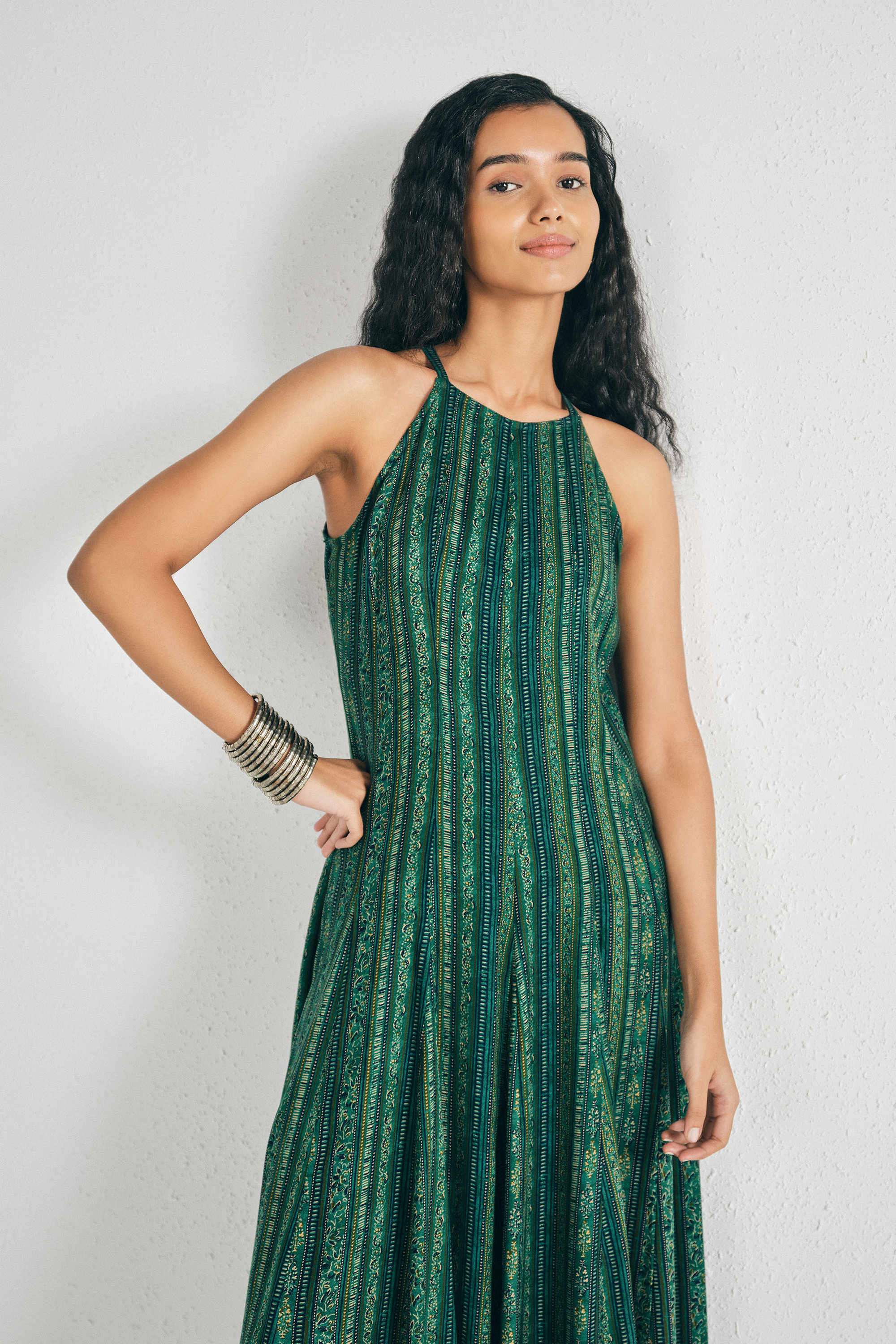 Dress Shop Global Desi Green Maxi Dress Khoye Khoye Maxi Dress Dress Shop Global Desi Green Maxi Dress Khoye Khoye Maxi Dress