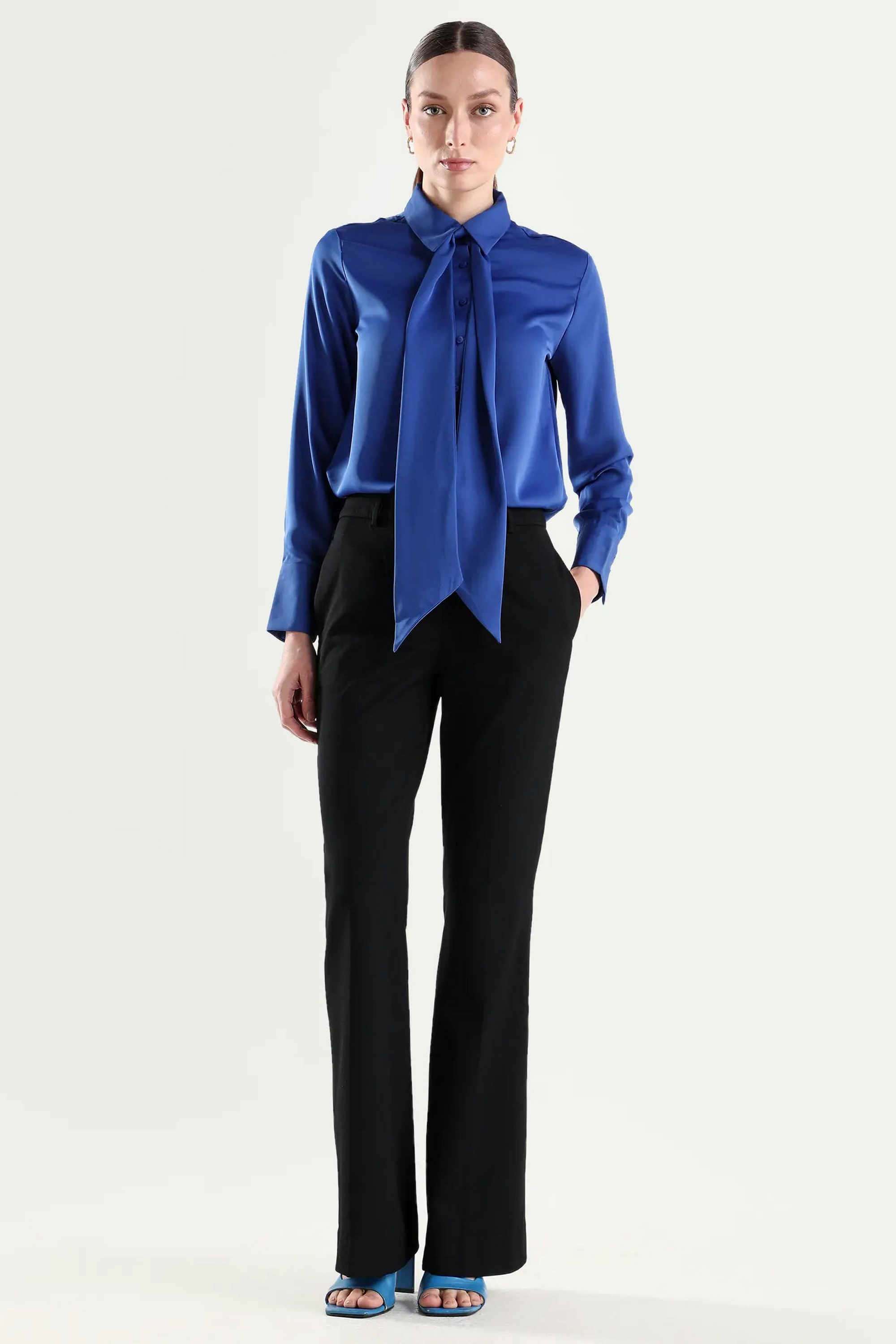 rareism Solid Relaxed Fit Viscose Women's Casual Trousers-picture-34