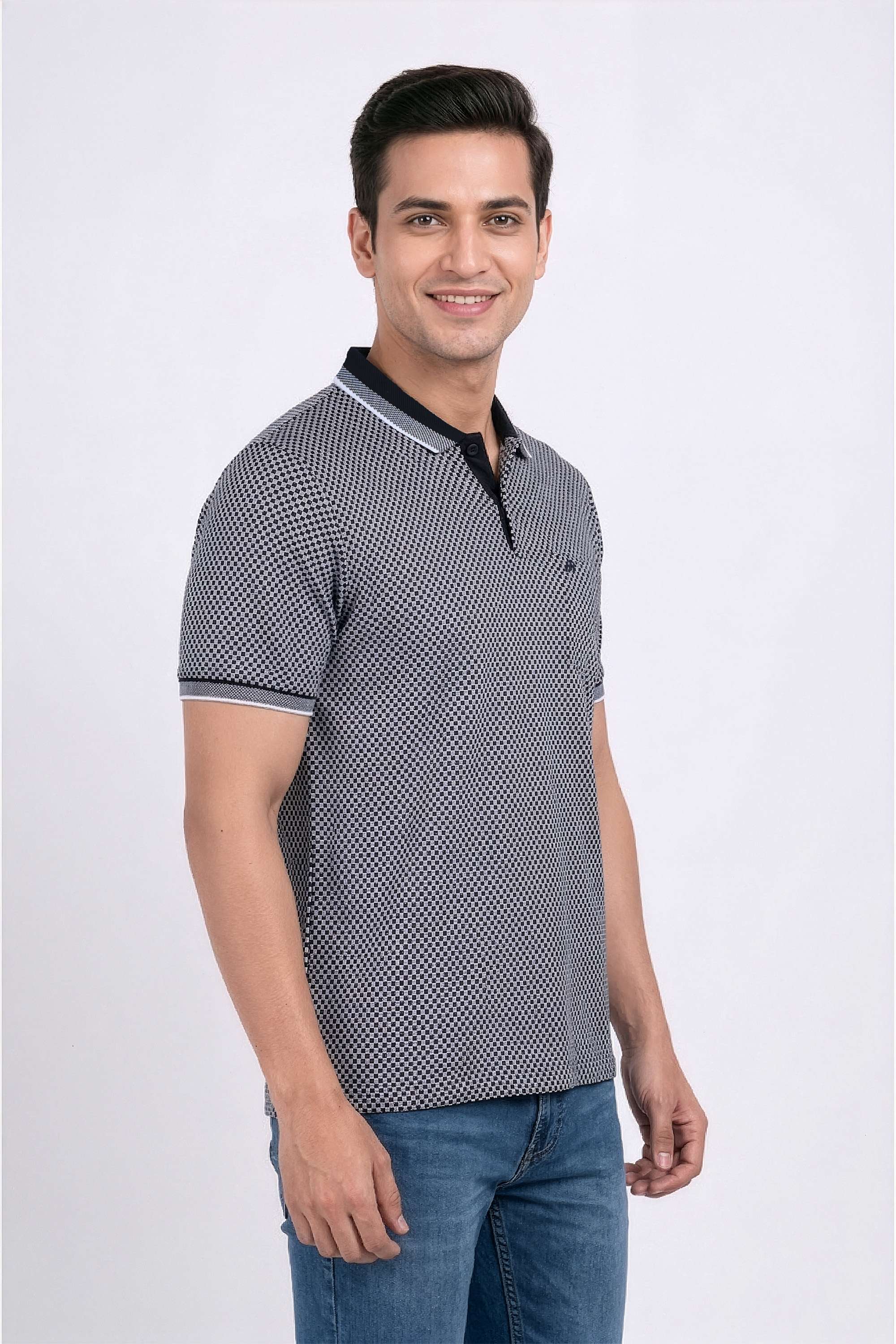 Solid-Cotton-Regular-Fit-Men-T-Shirt