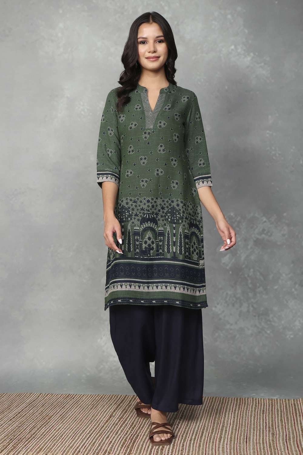 Textured-Viscose-Women-s-Festive-Wear-Kurta-Set