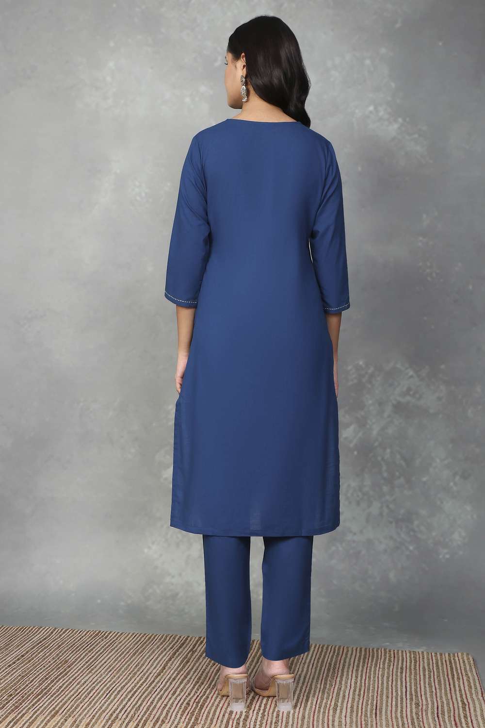 Textured-Cotton-Women-s-Festive-Wear-Kurta-Set