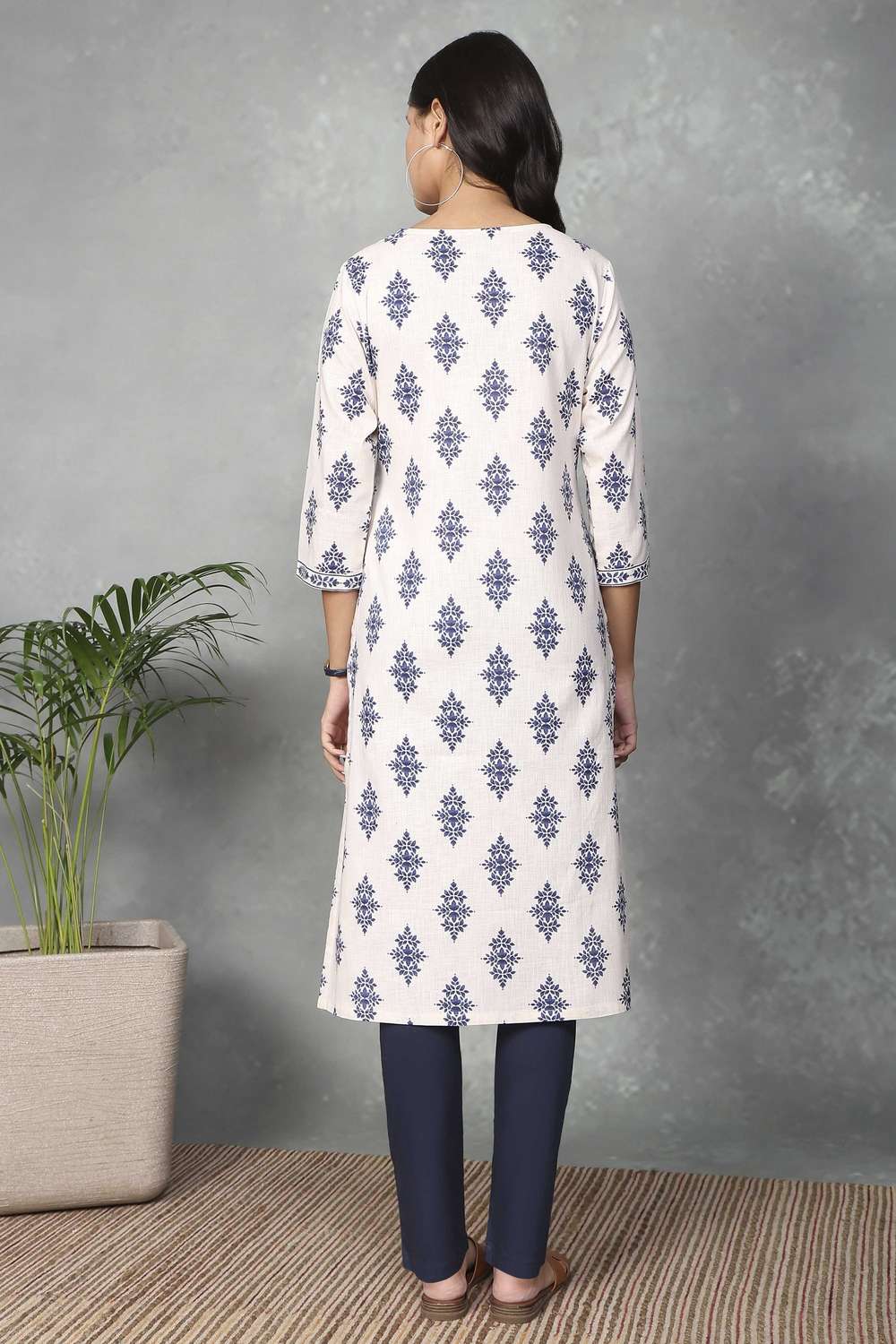 Textured-Cotton-Women-s-Festive-Wear-Kurta
