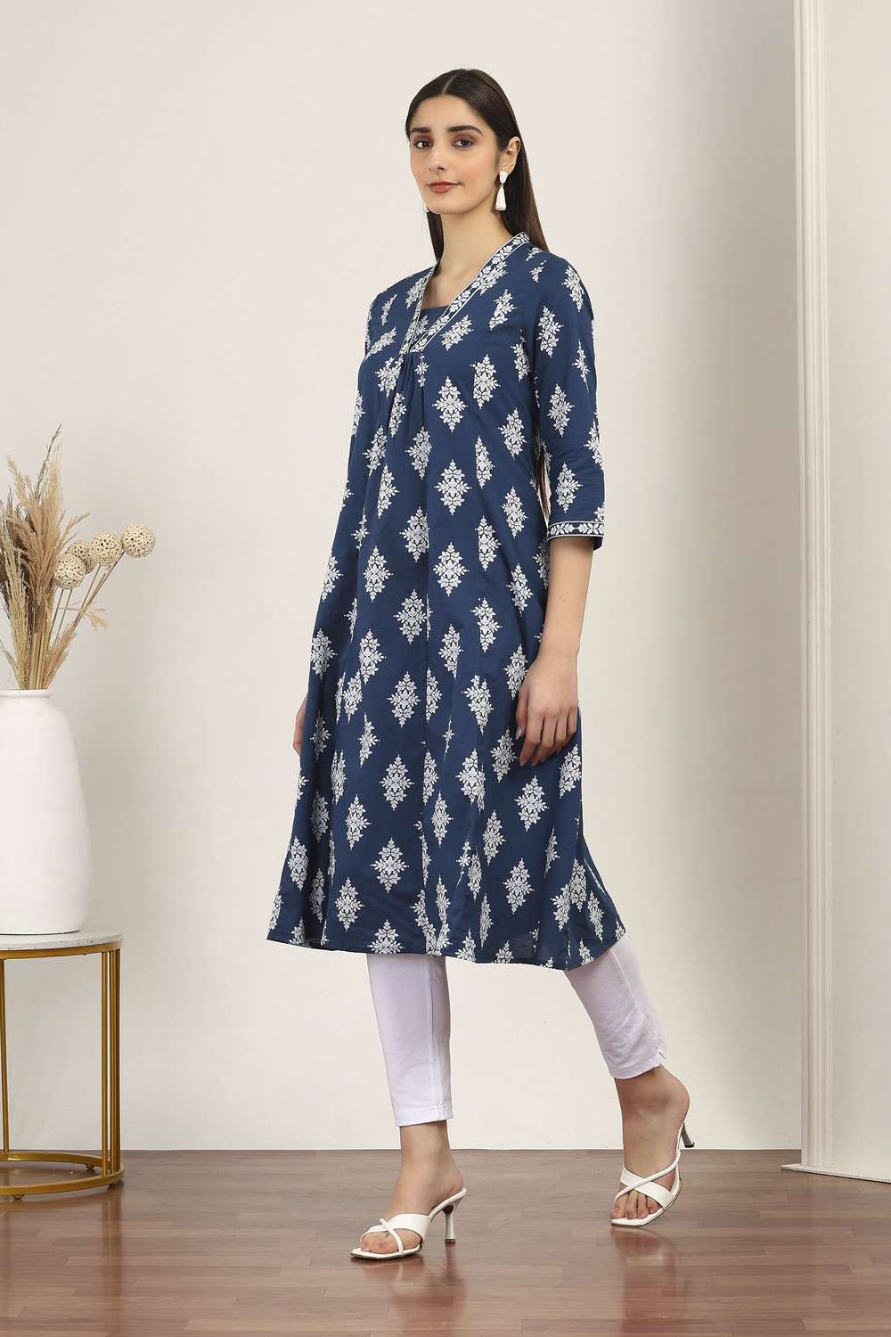 Textured-Cotton-Women-s-Festive-Wear-Kurta