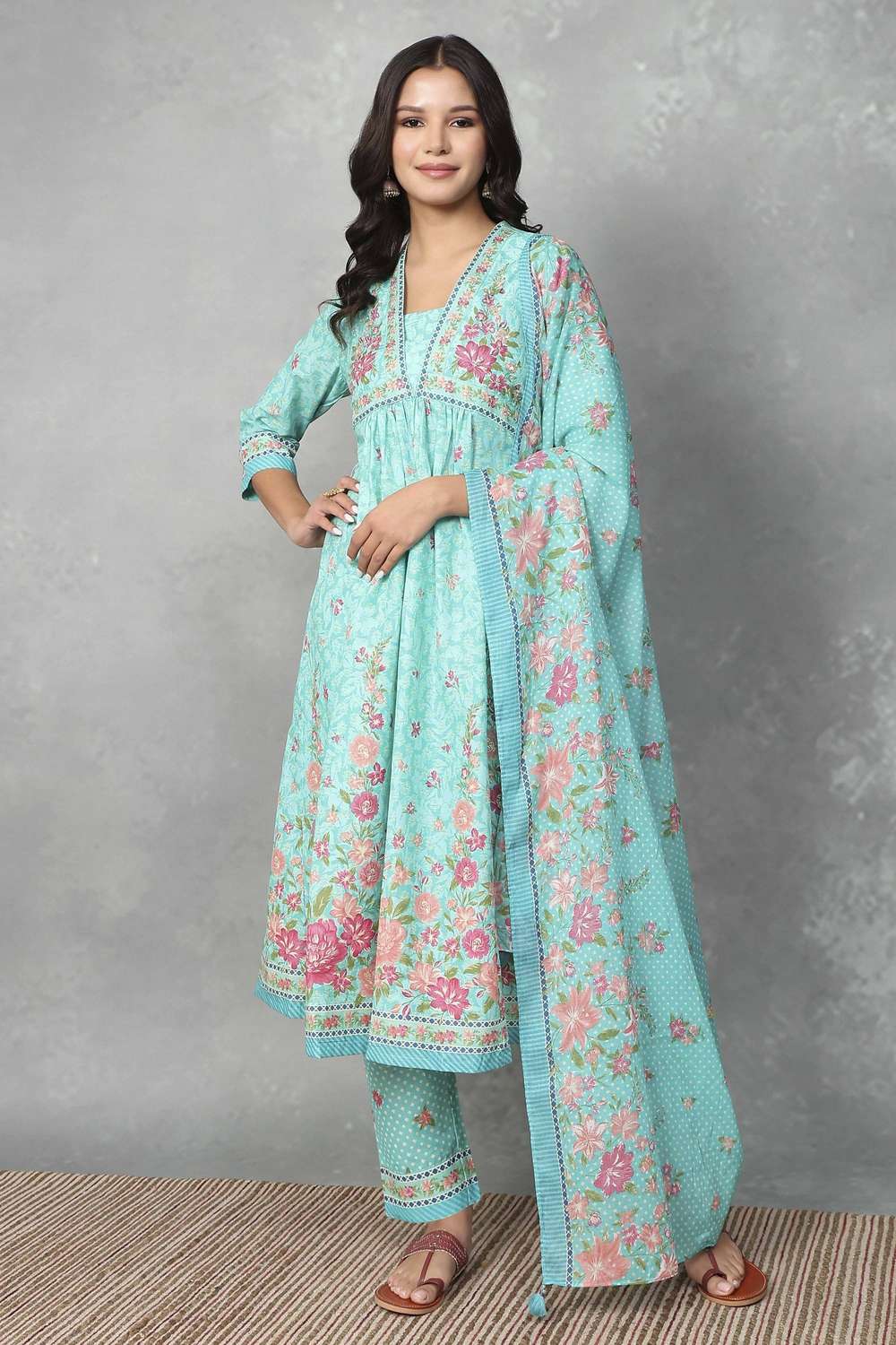 Textured-Cotton-Women-s-Festive-Wear-Kurta-Set