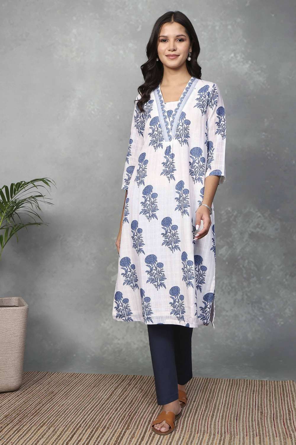 Textured-Cotton-Women-s-Festive-Wear-Kurta