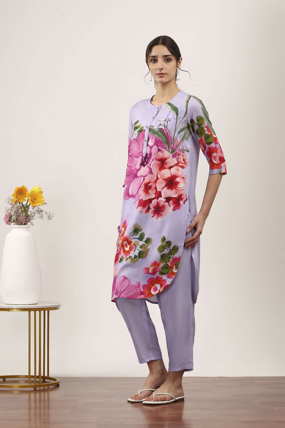 Textured-Rayon-Women-s-Festive-Wear-Kurta-Set