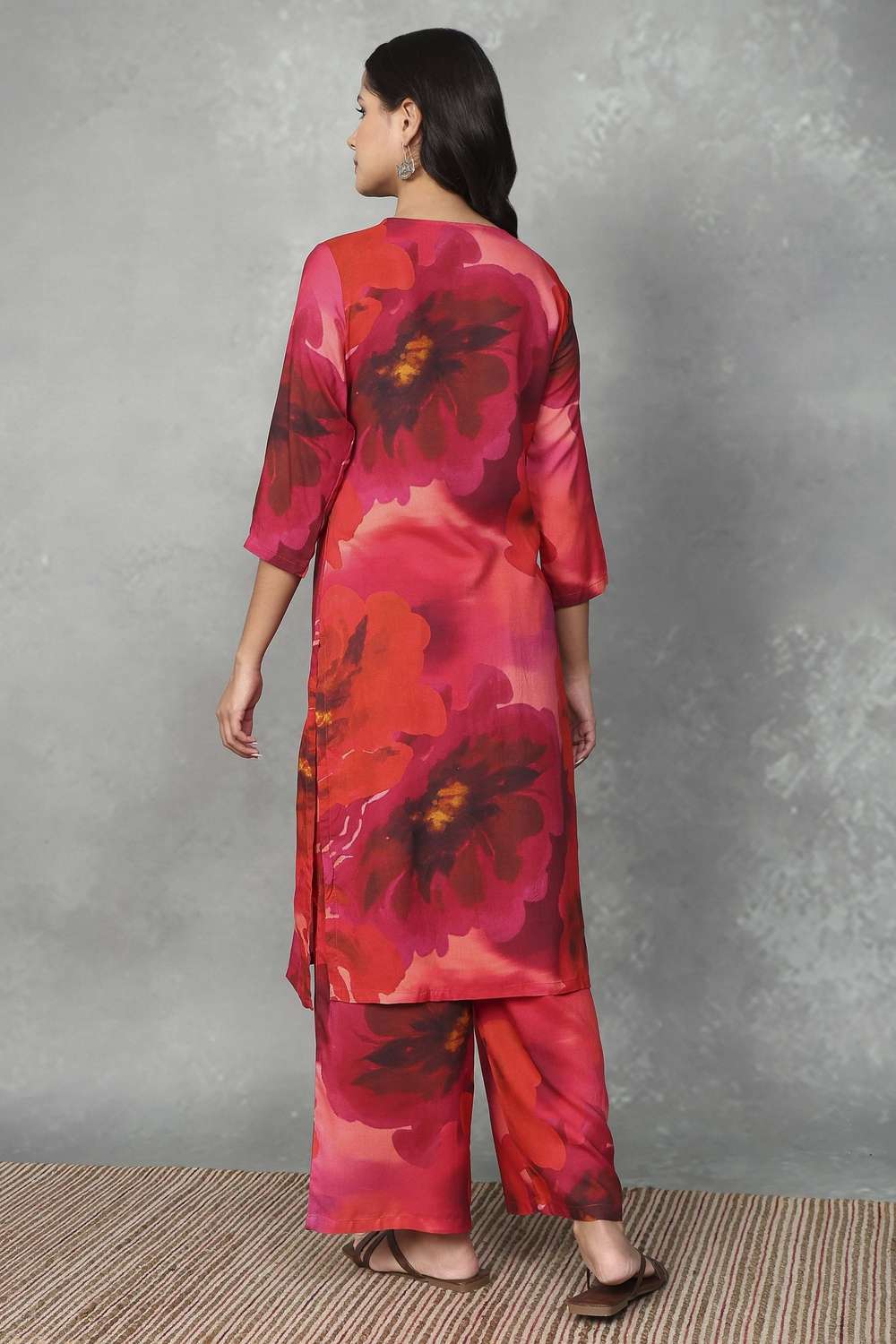 Textured-Rayon-Women-s-Festive-Wear-Kurta-Set
