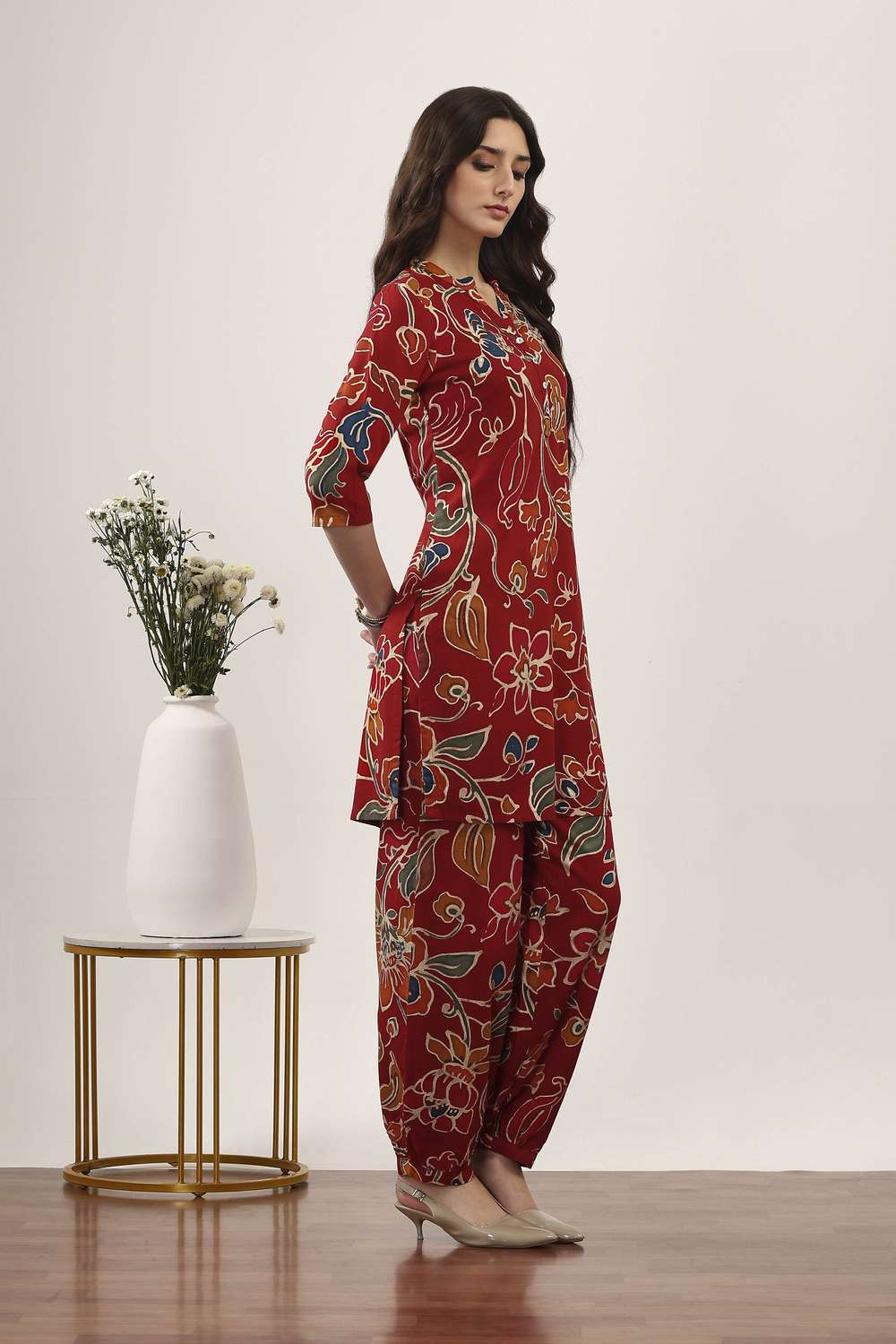Textured-Rayon-Women-s-Festive-Wear-Kurta-Set