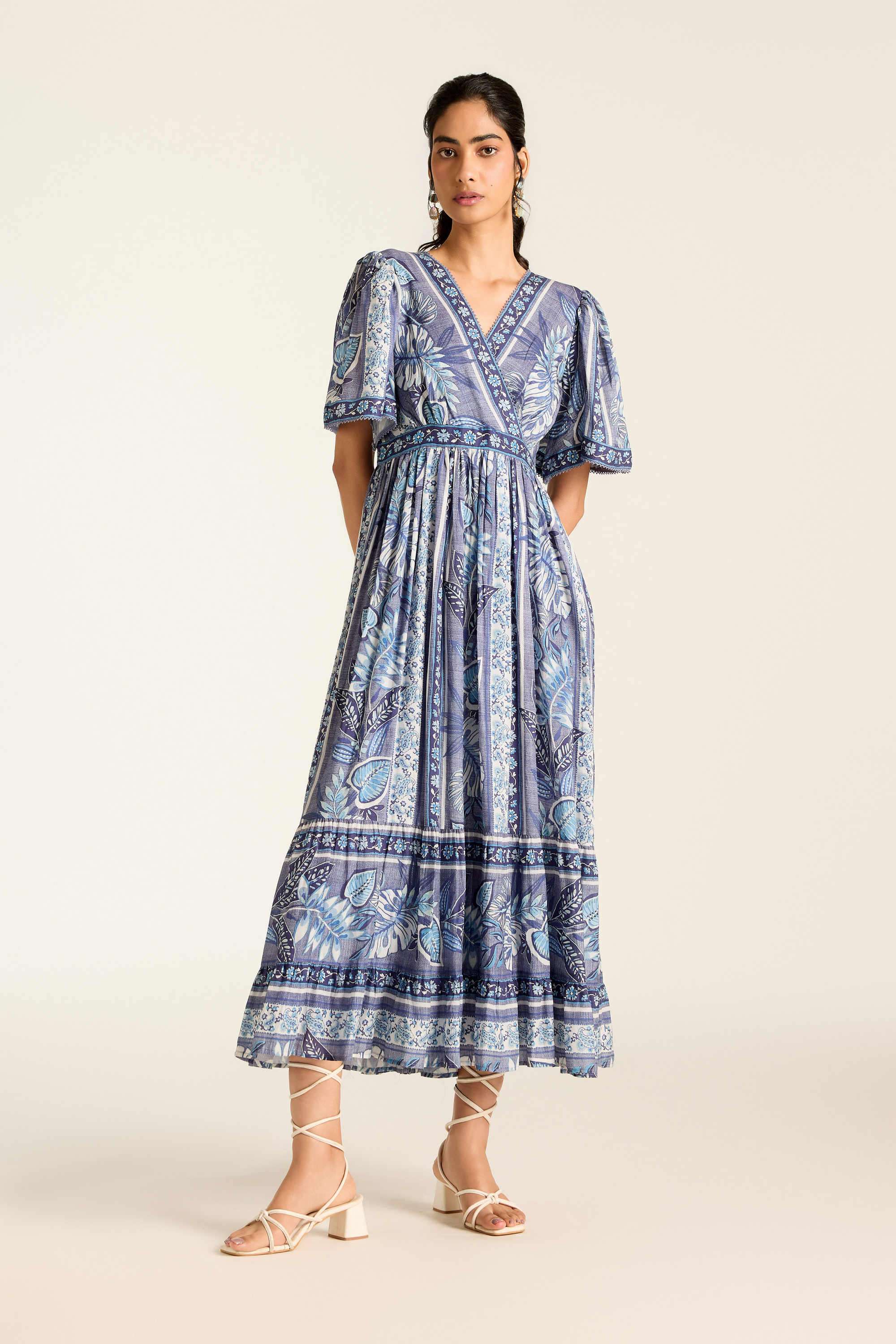 Floral Blended Fabric Collared Women's Maxi Dress-image-44