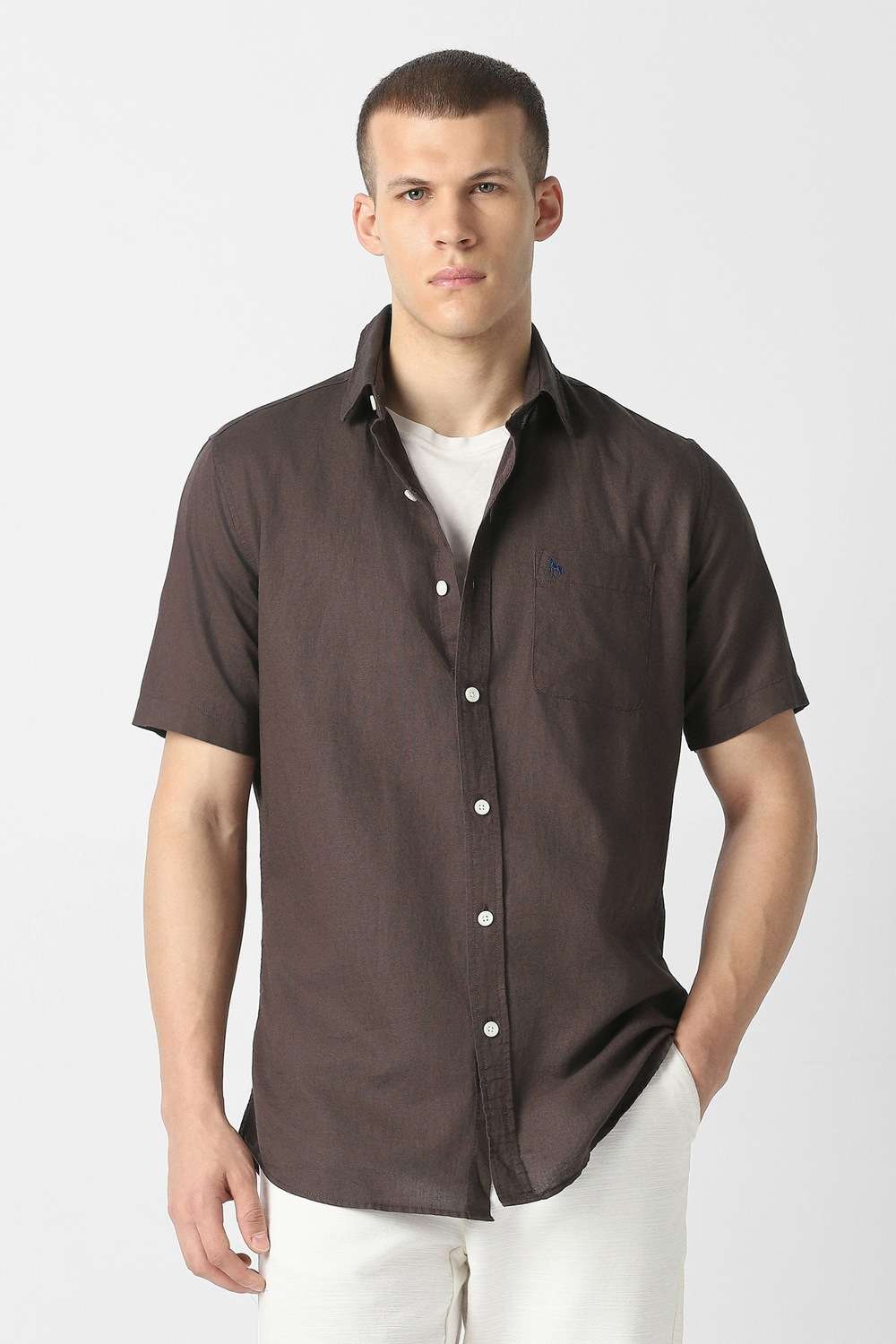 Solid-Blended-Fabric-Slim-Fit-Men-s-Casual-Wear-Shirt