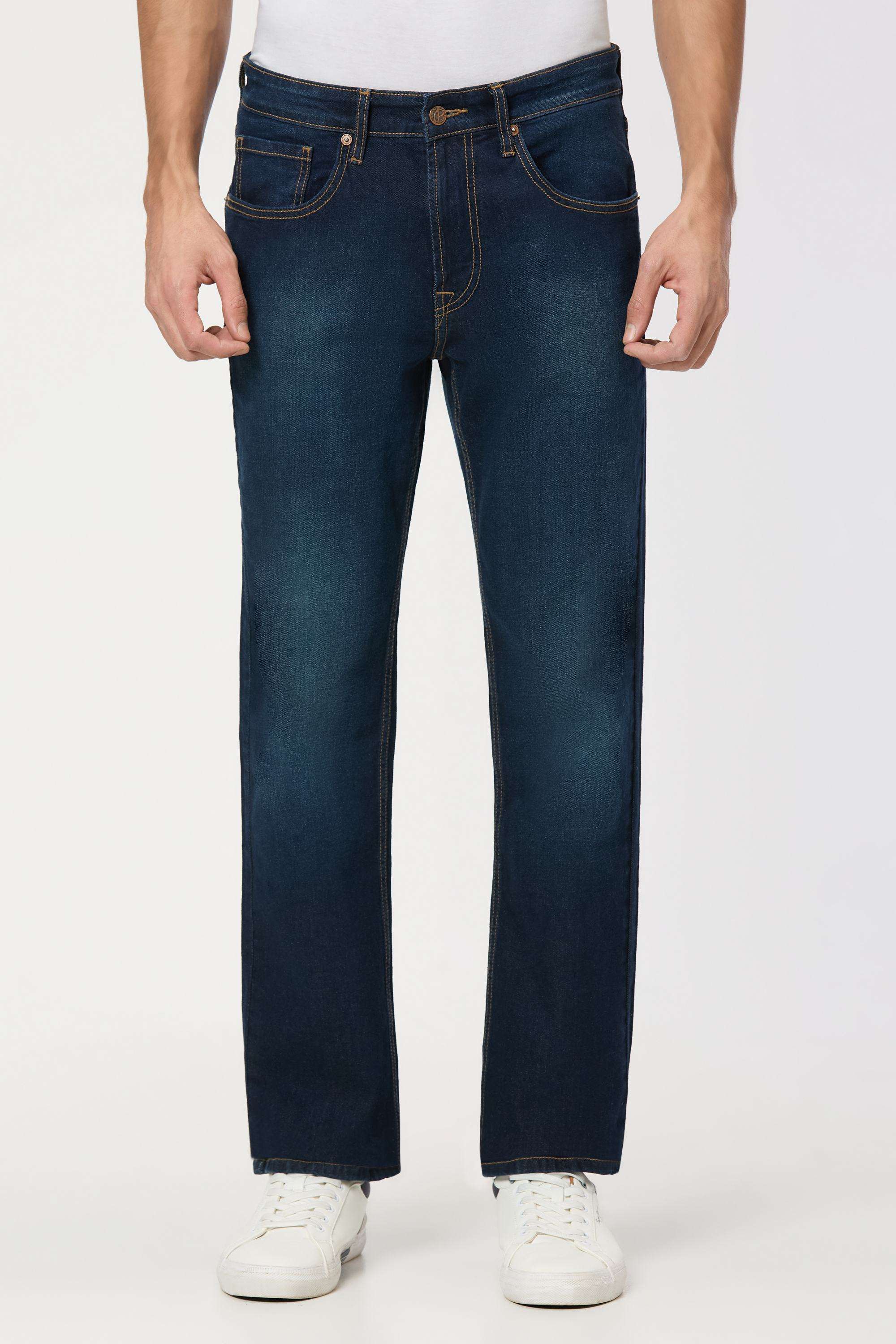 Light-Wash-Blended-Fabric-Straight-Fit-Men-s-Jeans