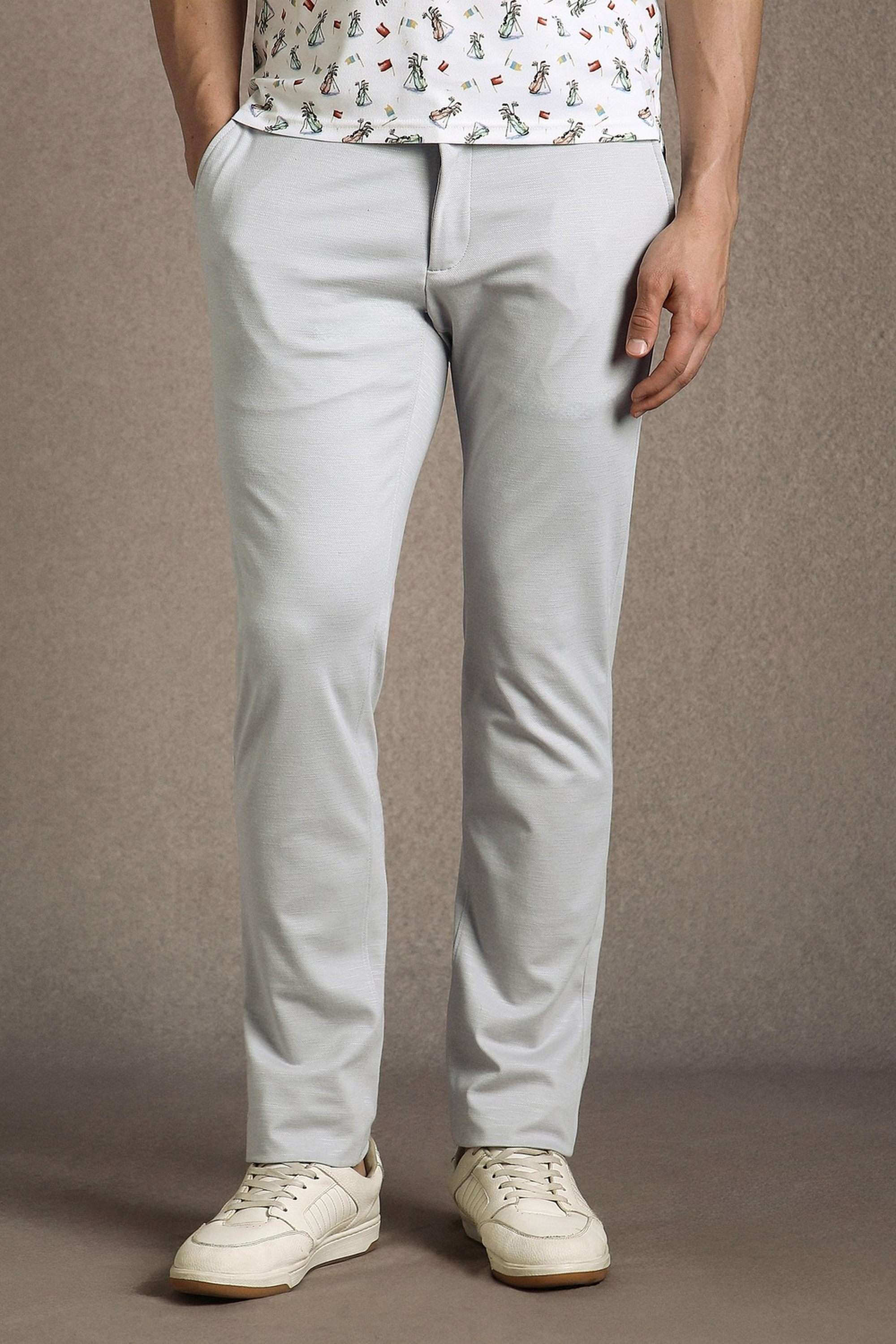 Solid-Blended-Fabric-Tapered-Fit-Men-s-Casual-Trousers