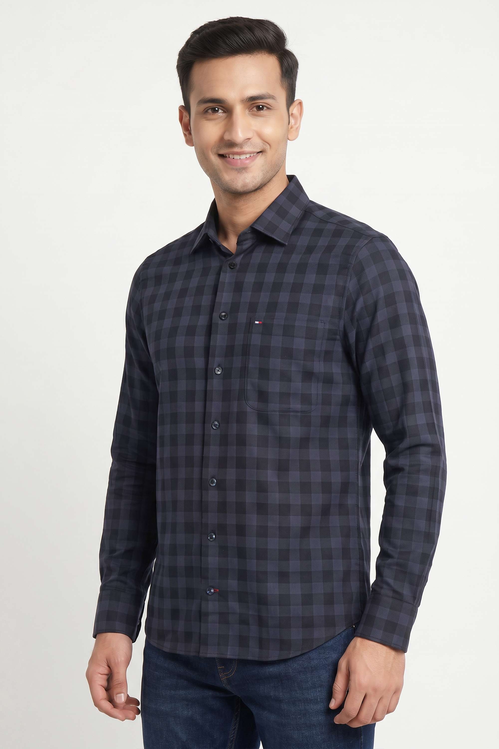 Checks-Cotton-Regular-Fit-Men-s-Casual-Wear-Shirt