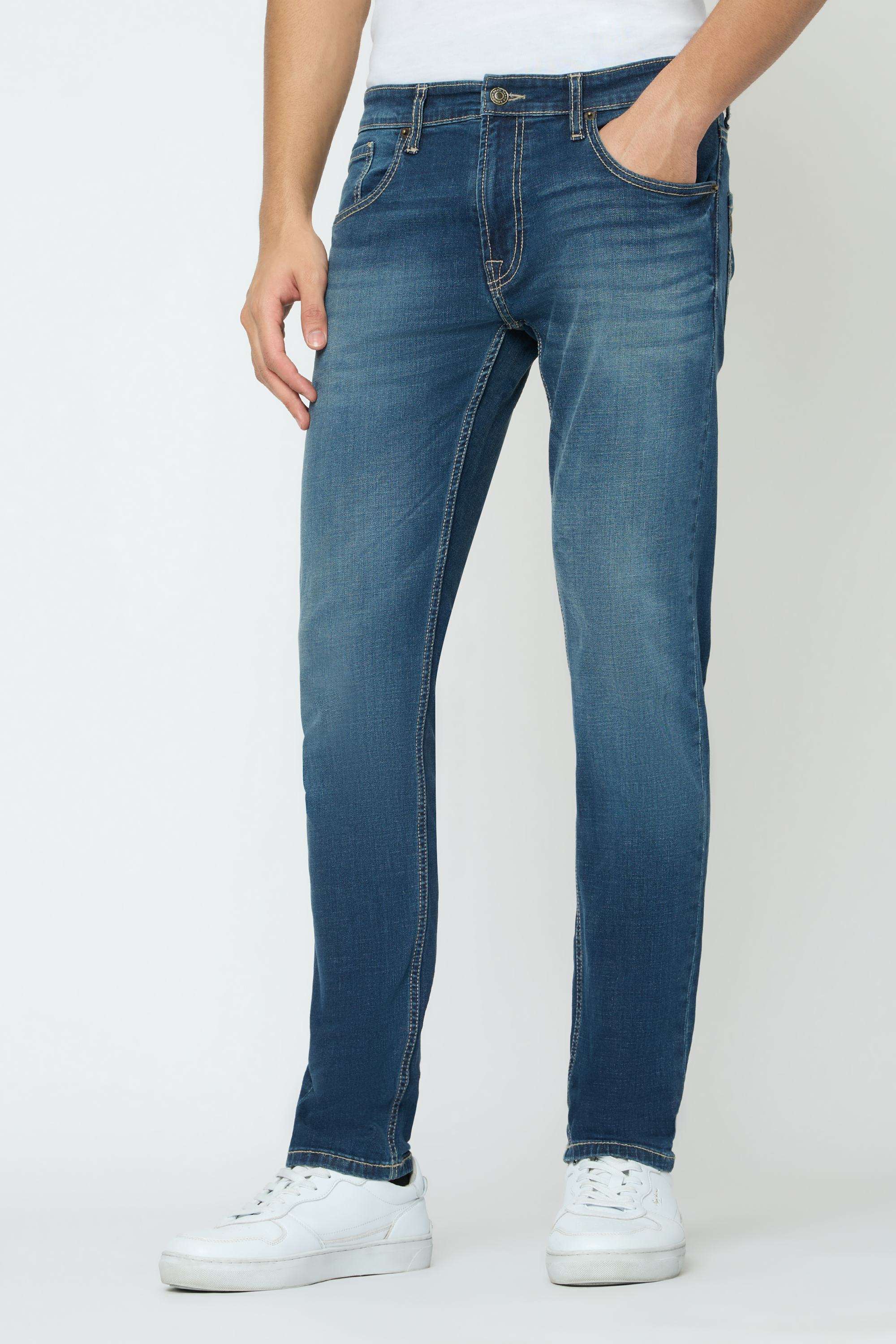 Light-Wash-Blended-Fabric-Slim-Fit-Men-s-Jeans