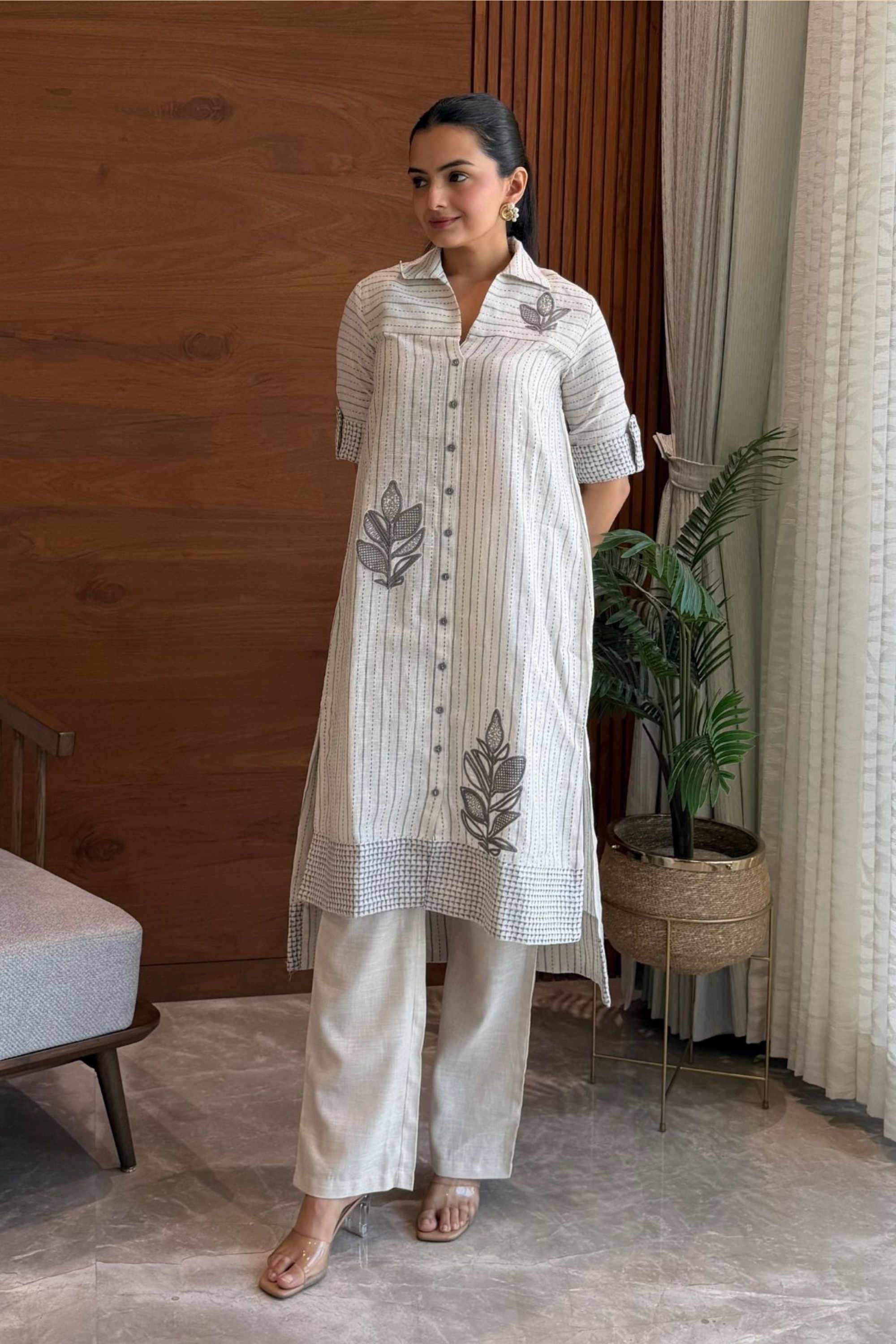 Embroidered-Linen-Blend-Collared-Women-s-Casual-Wear-Kurta-Set