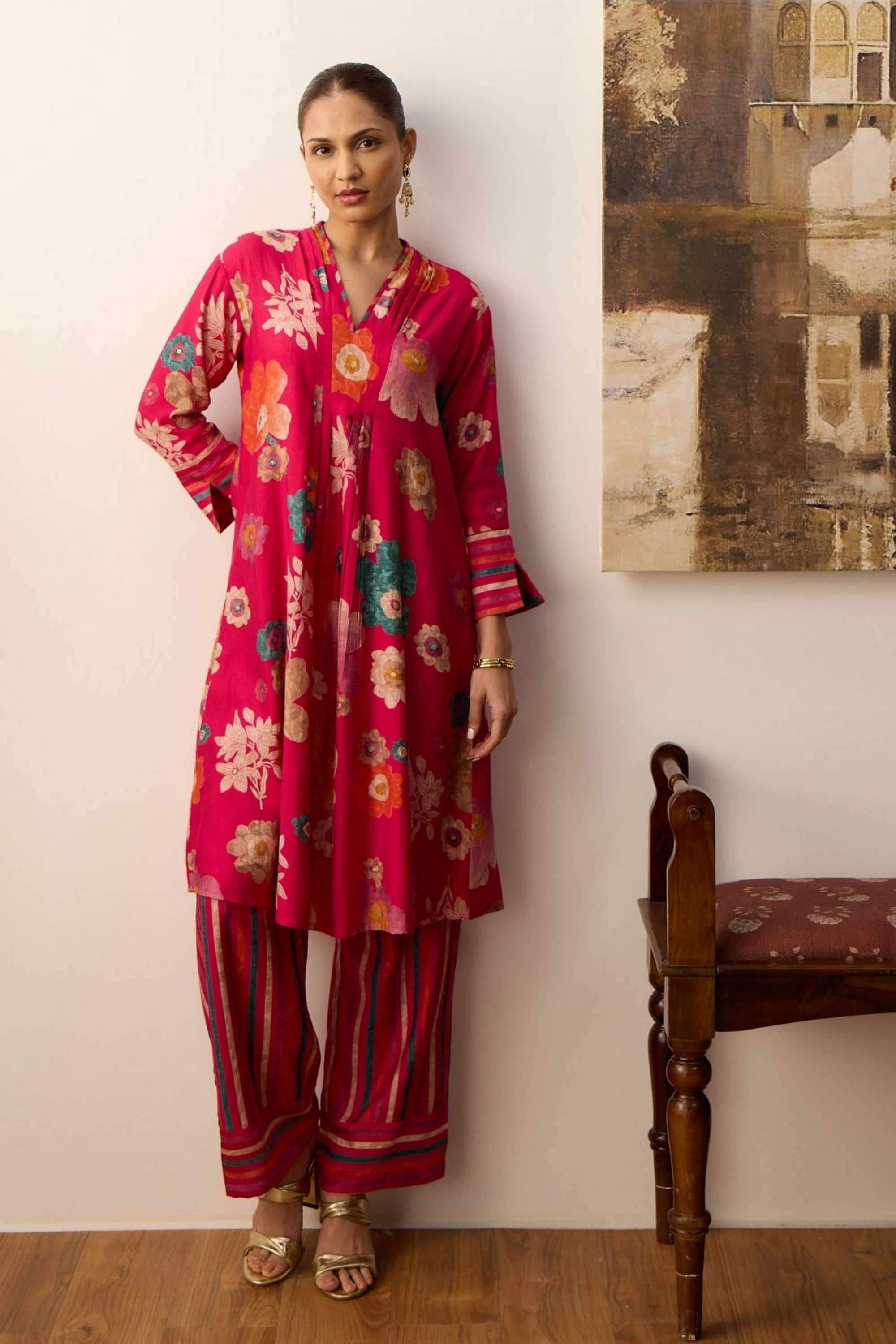 Printed-Cotton-V-Neck-Women-s-Casual-Wear-Co-Ord-Set