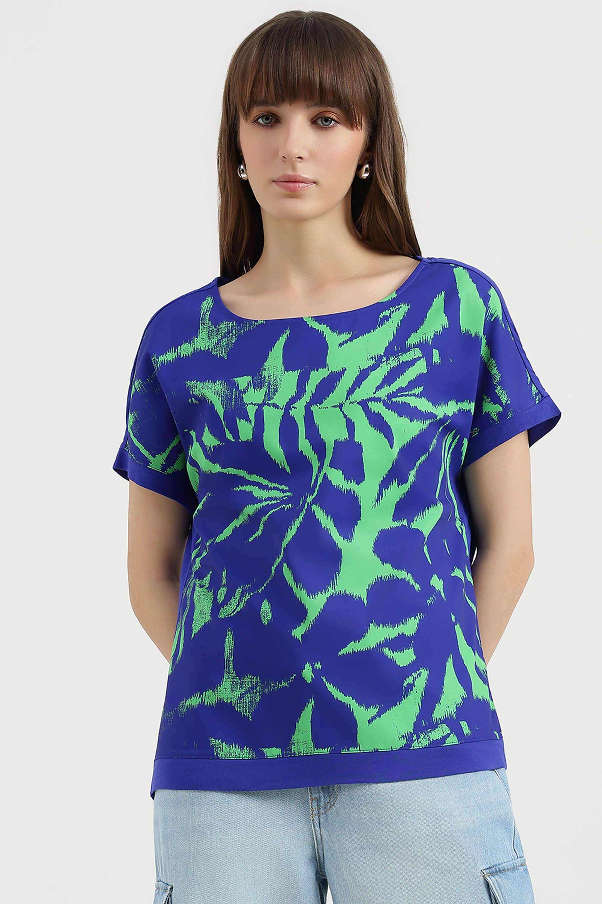 Printed-Blended-Fabric-Round-Neck-Women-s-Top