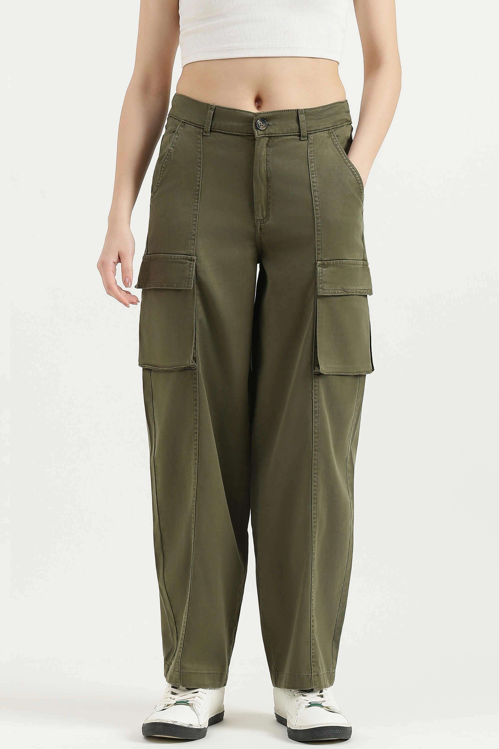 united colors of benetton Solid Straight Fit Blended Fabric Women's Casual Wear Trousers-picture-24