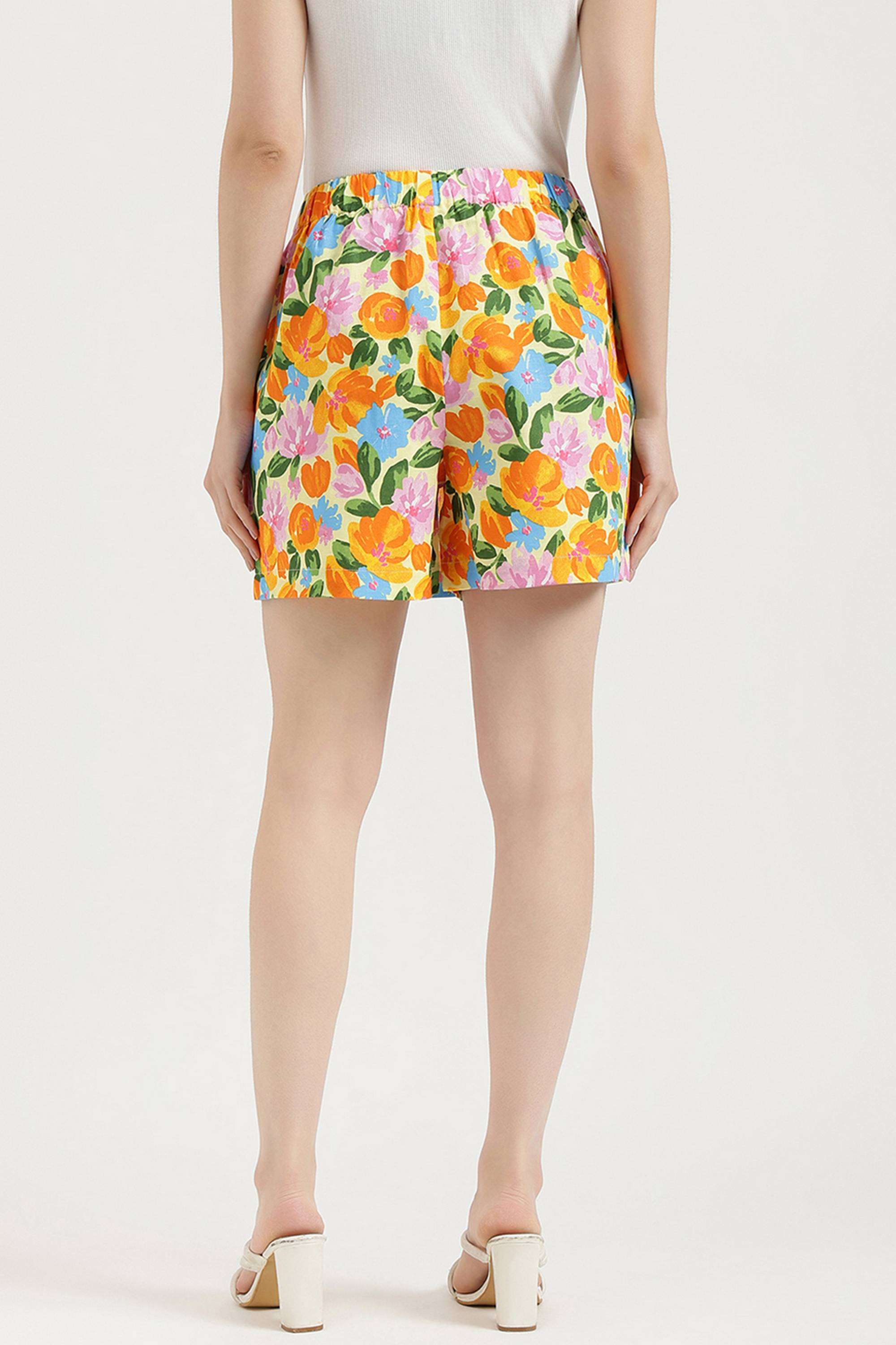 Solid-Regular-Fit-Blended-Fabric-Women-s-Casual-Wear-Shorts
