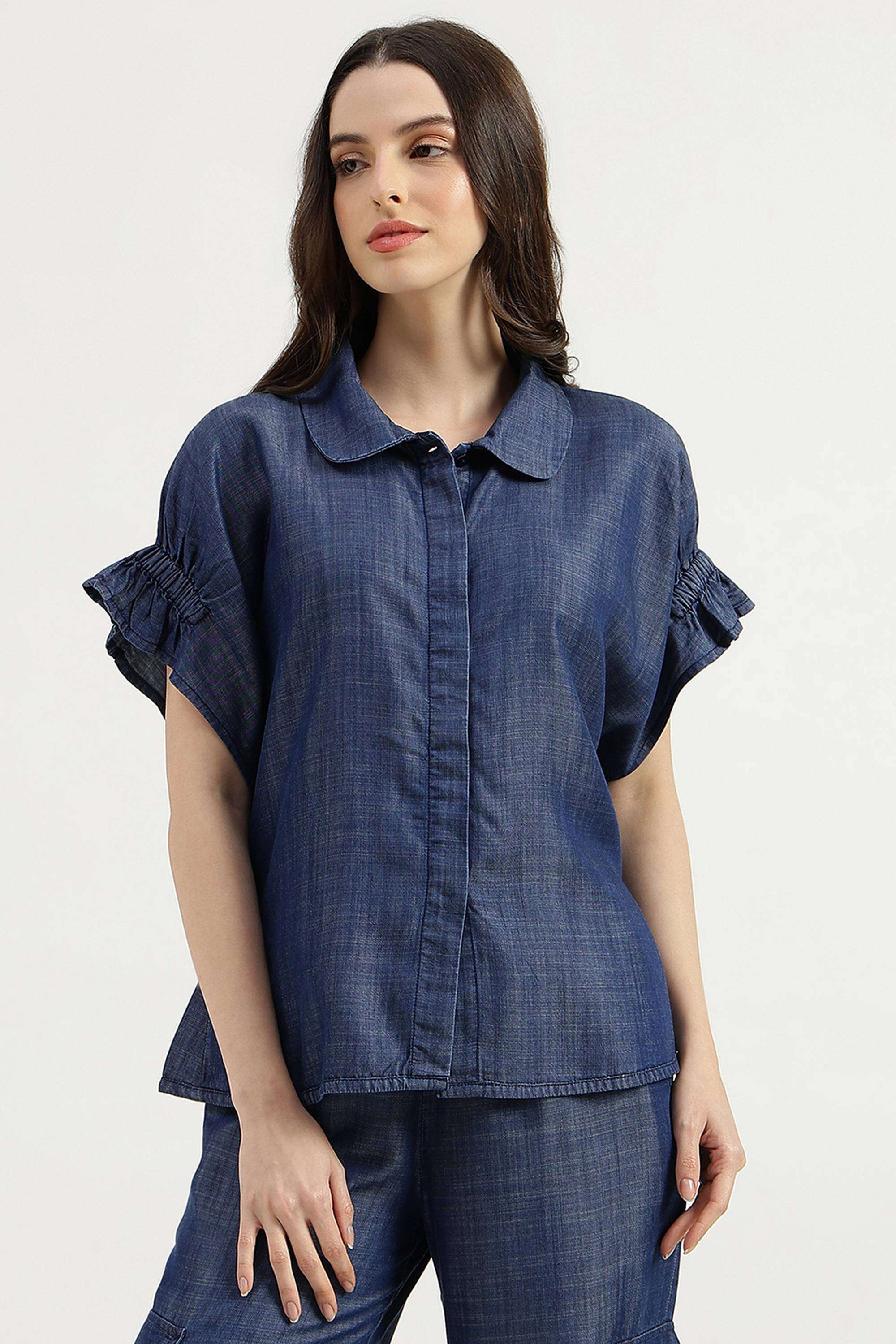 Solid-Blended-Fabric-Collared-Women-s-Top