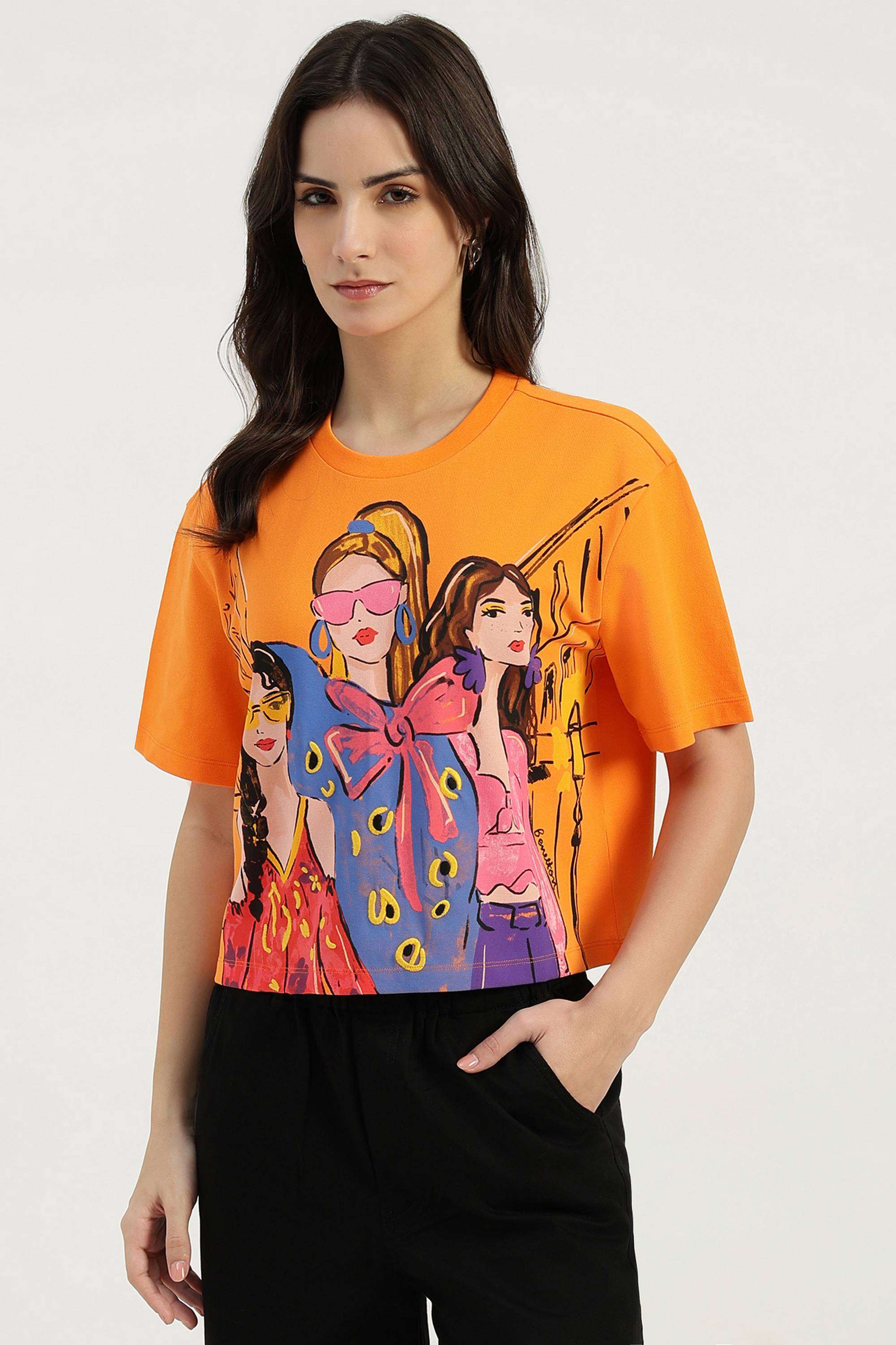 Solid-Blended-Fabric-Round-Neck-Women-s-T-Shirt