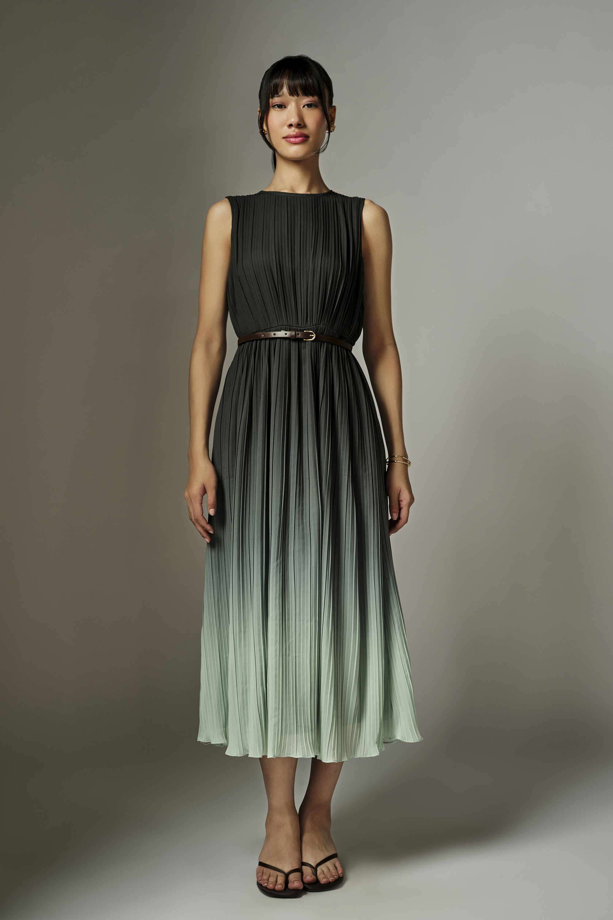 Solid-Polyester-Round-Neck-Women-s-Dress