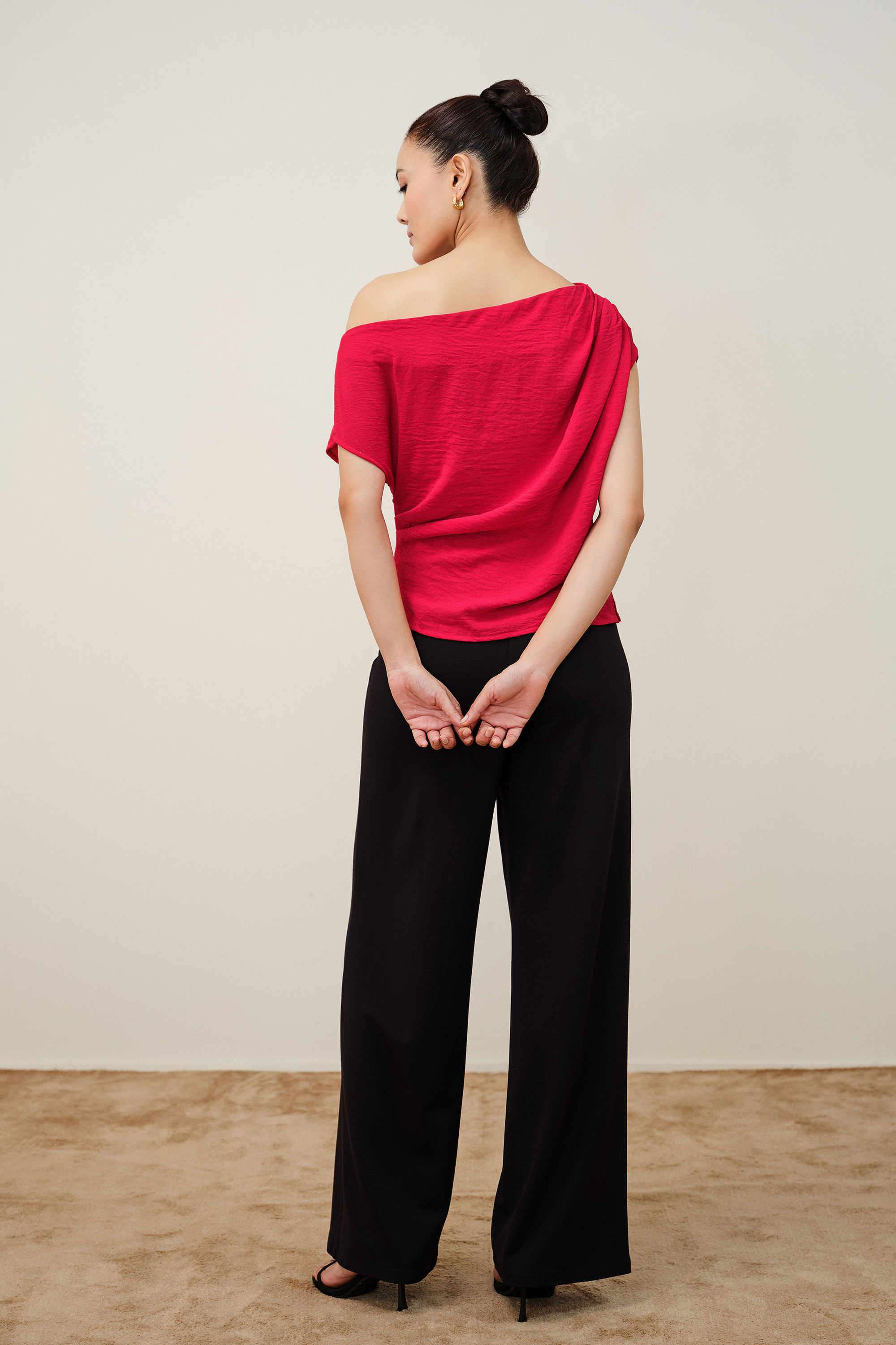 Solid-Polyester-One-Shoulder-Women-s-Top
