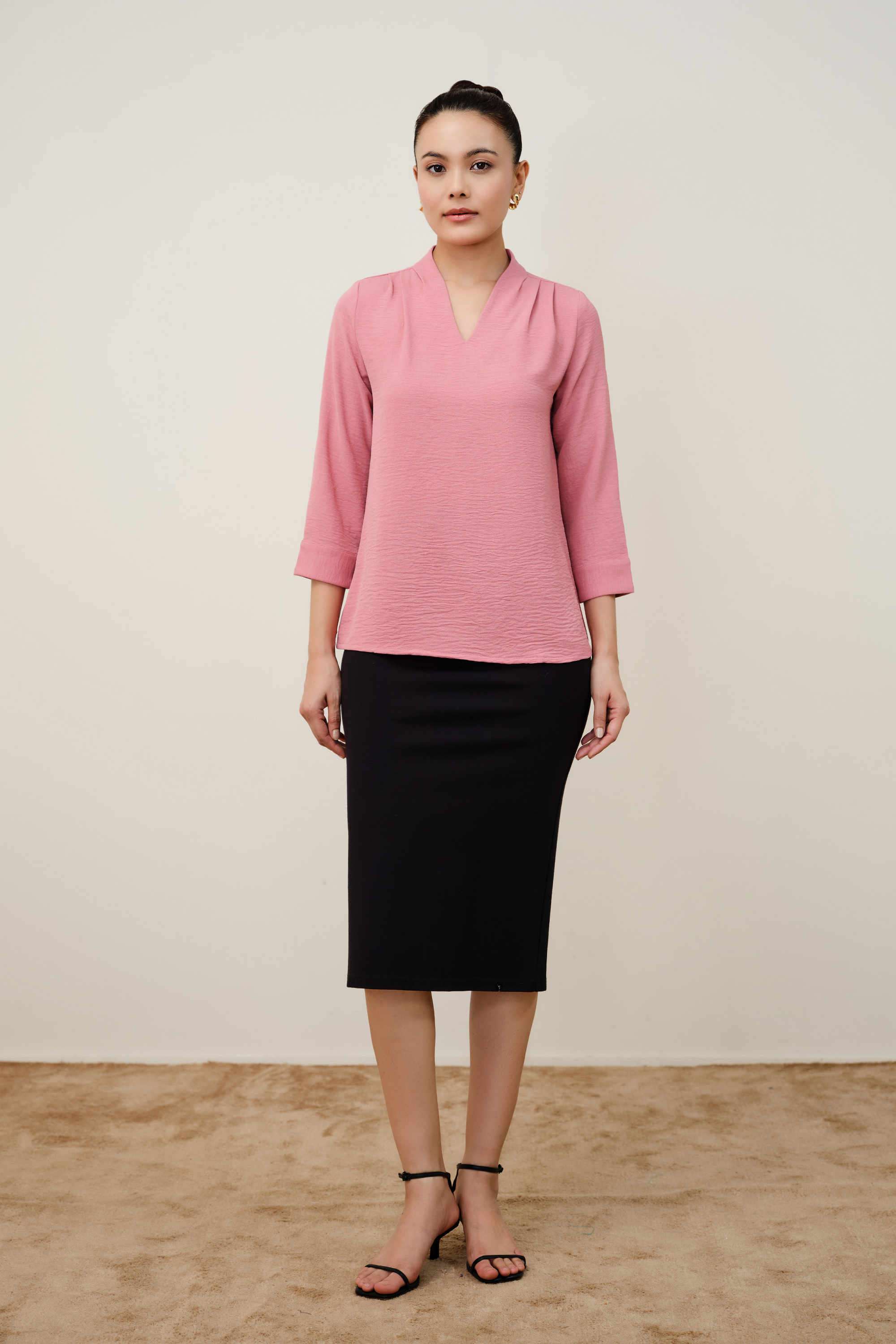 Solid-Polyester-V-Neck-Women-s-Top