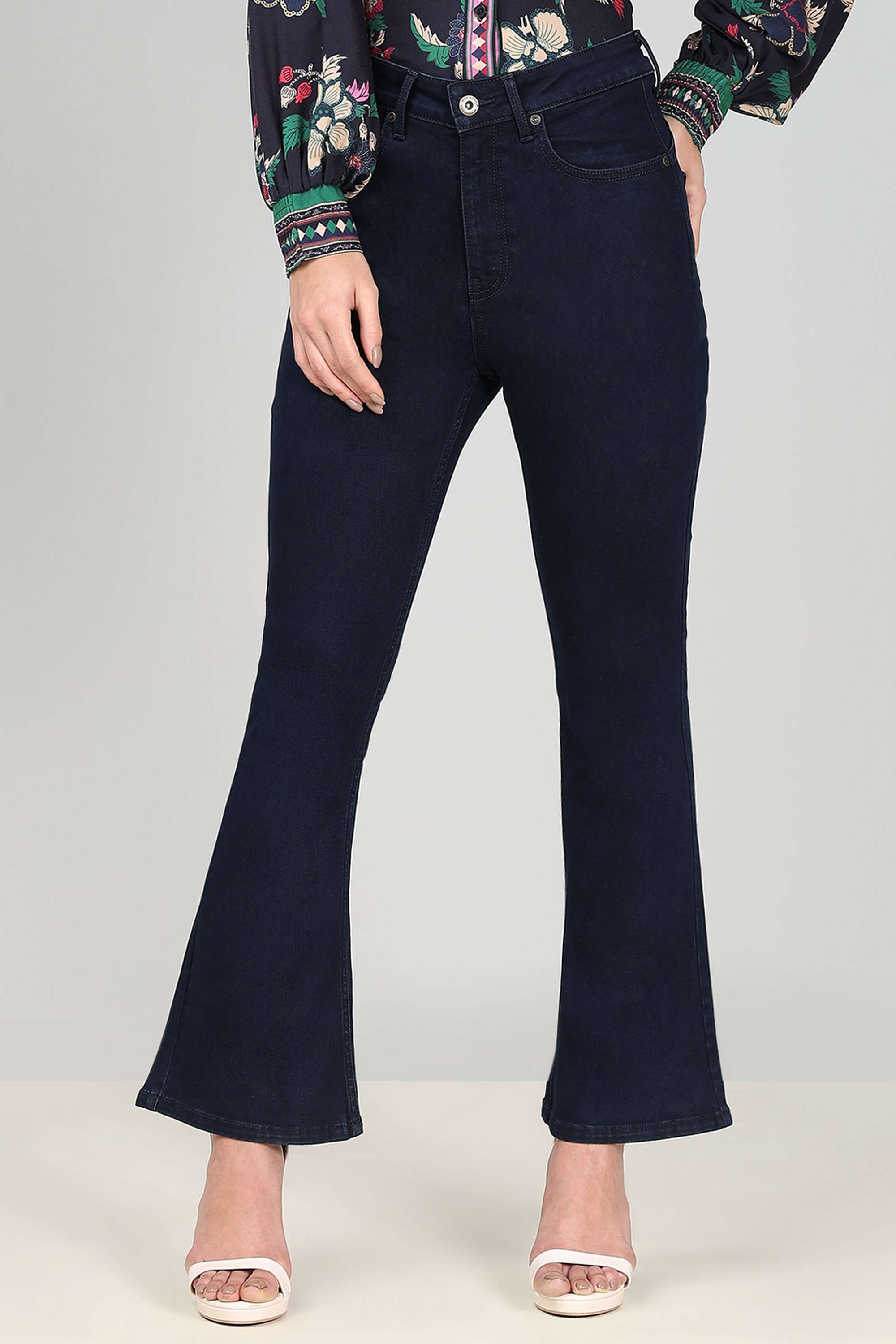 vero moda Solid Blended Fabric Regular Fit Women's Jeans-picture-20