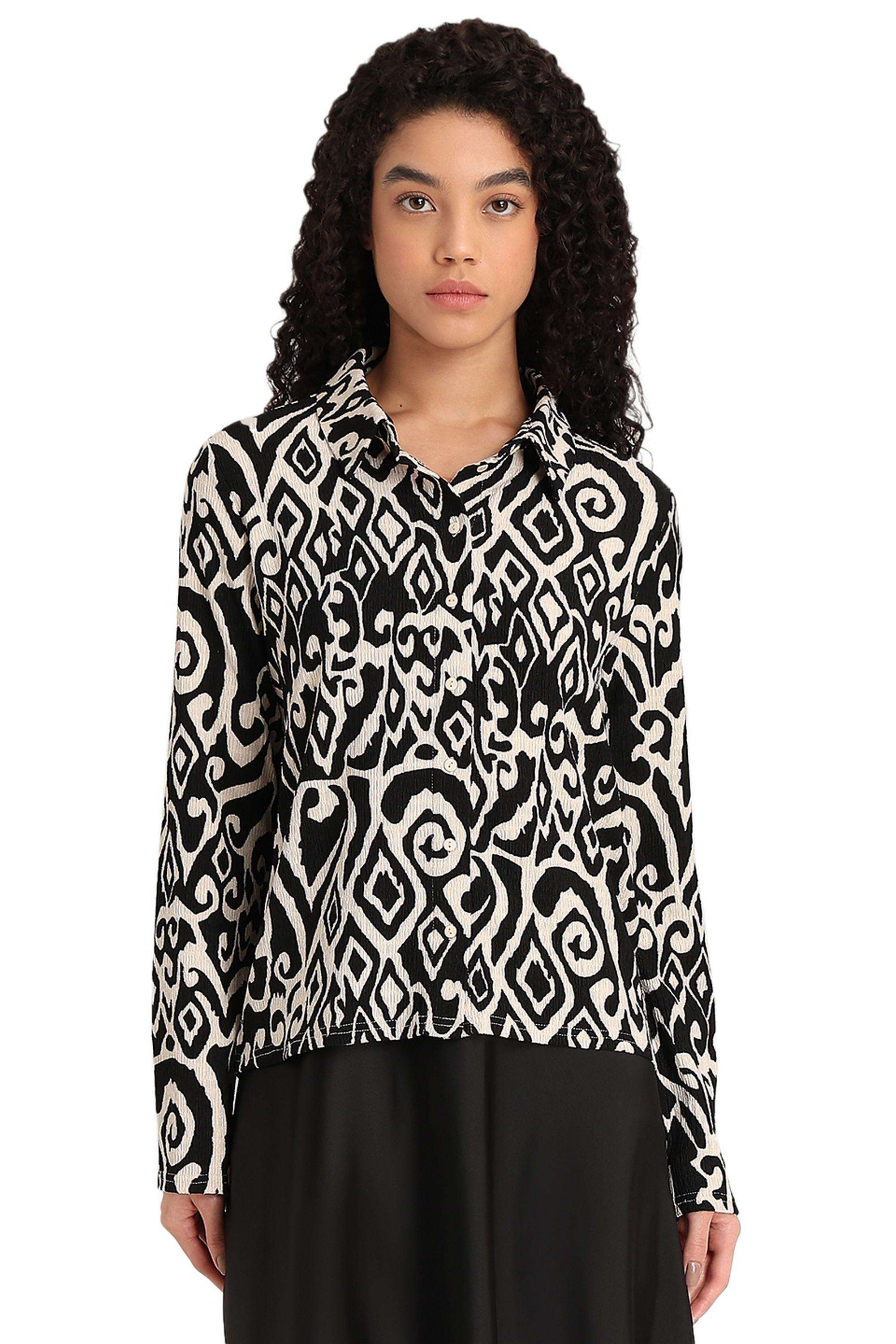 Printed-Polyester-V-Neck-Women-s-Shirt