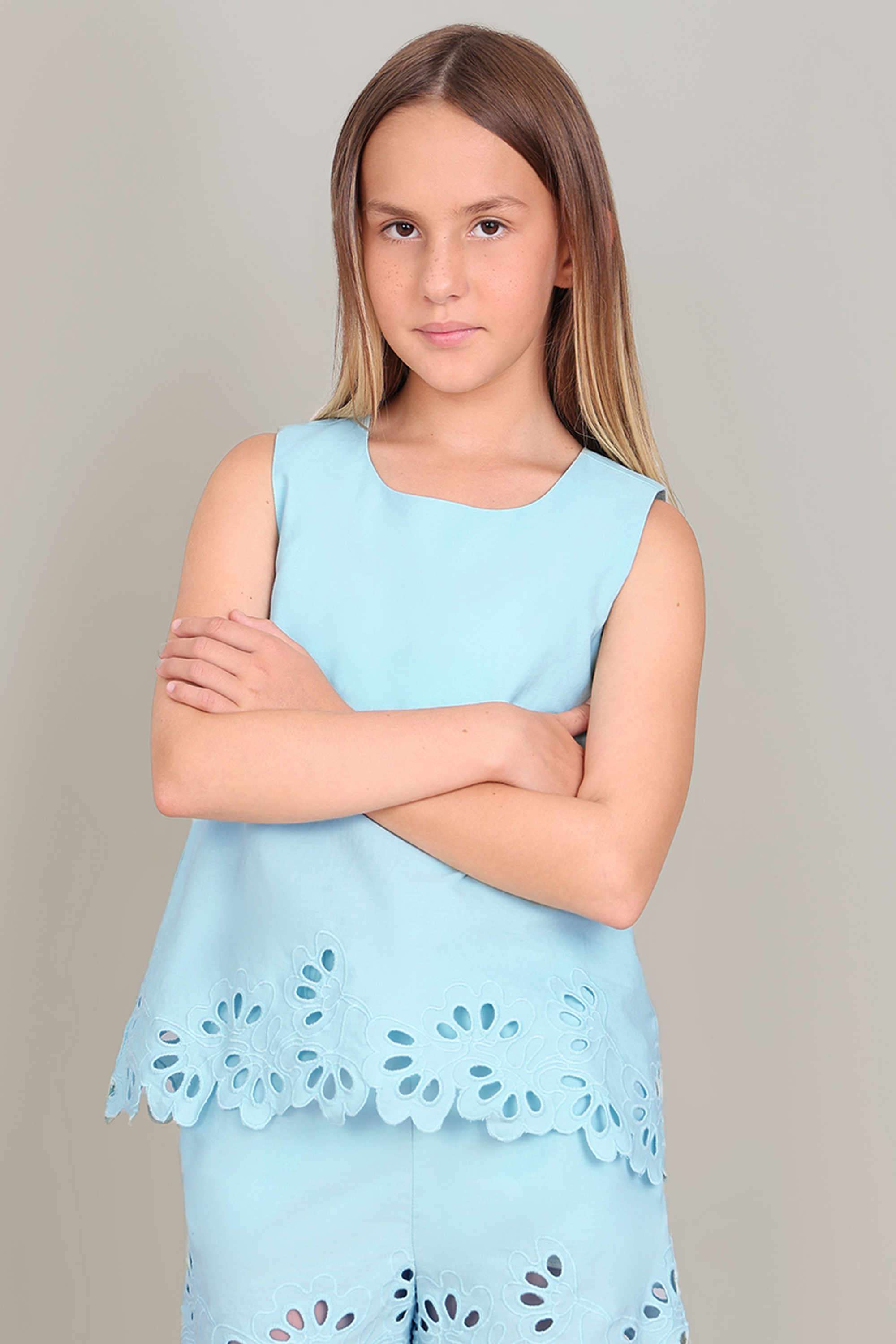 Solid-Round-Neck-Girls-Top