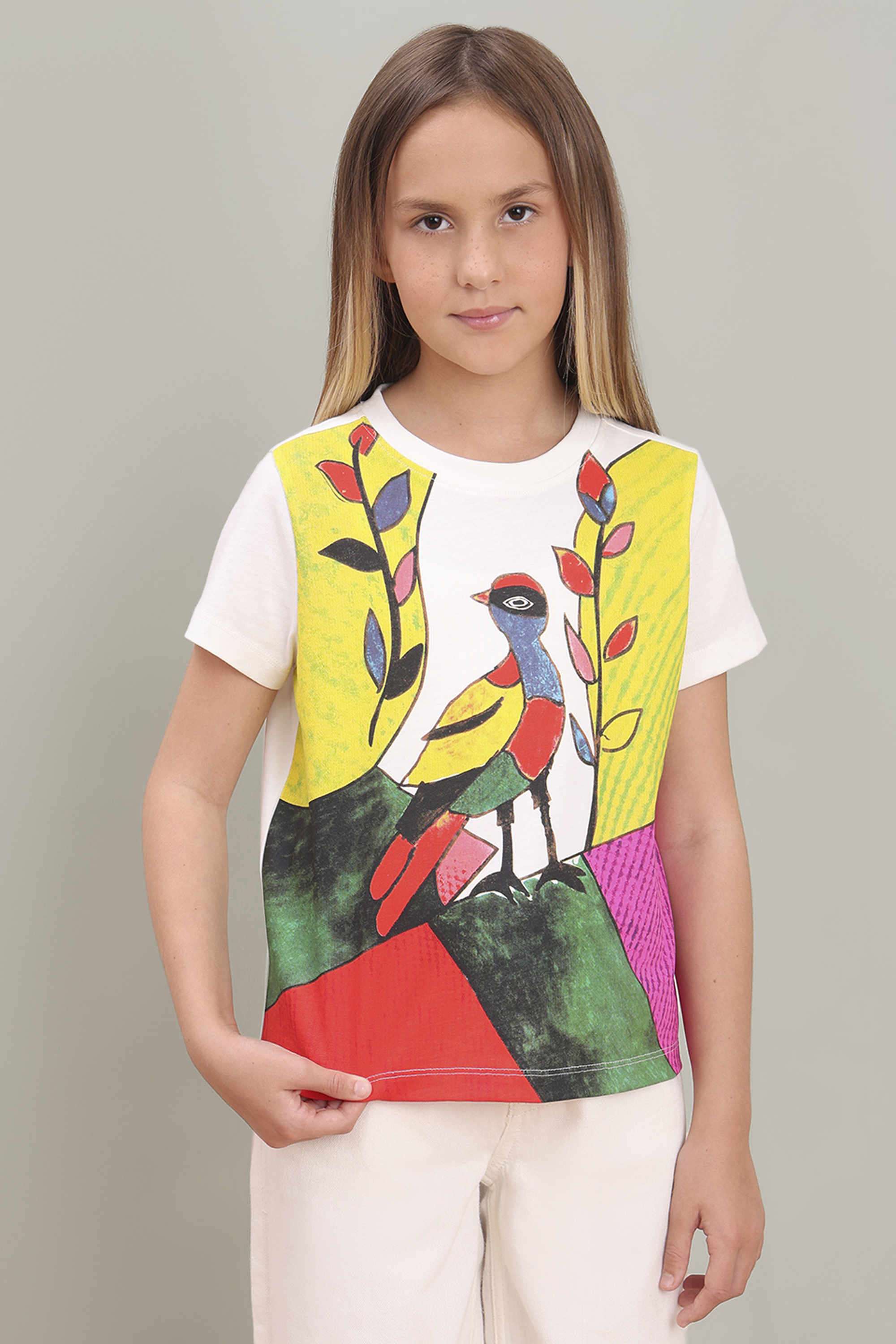 Printed-Round-Neck-Girls-T-Shirt