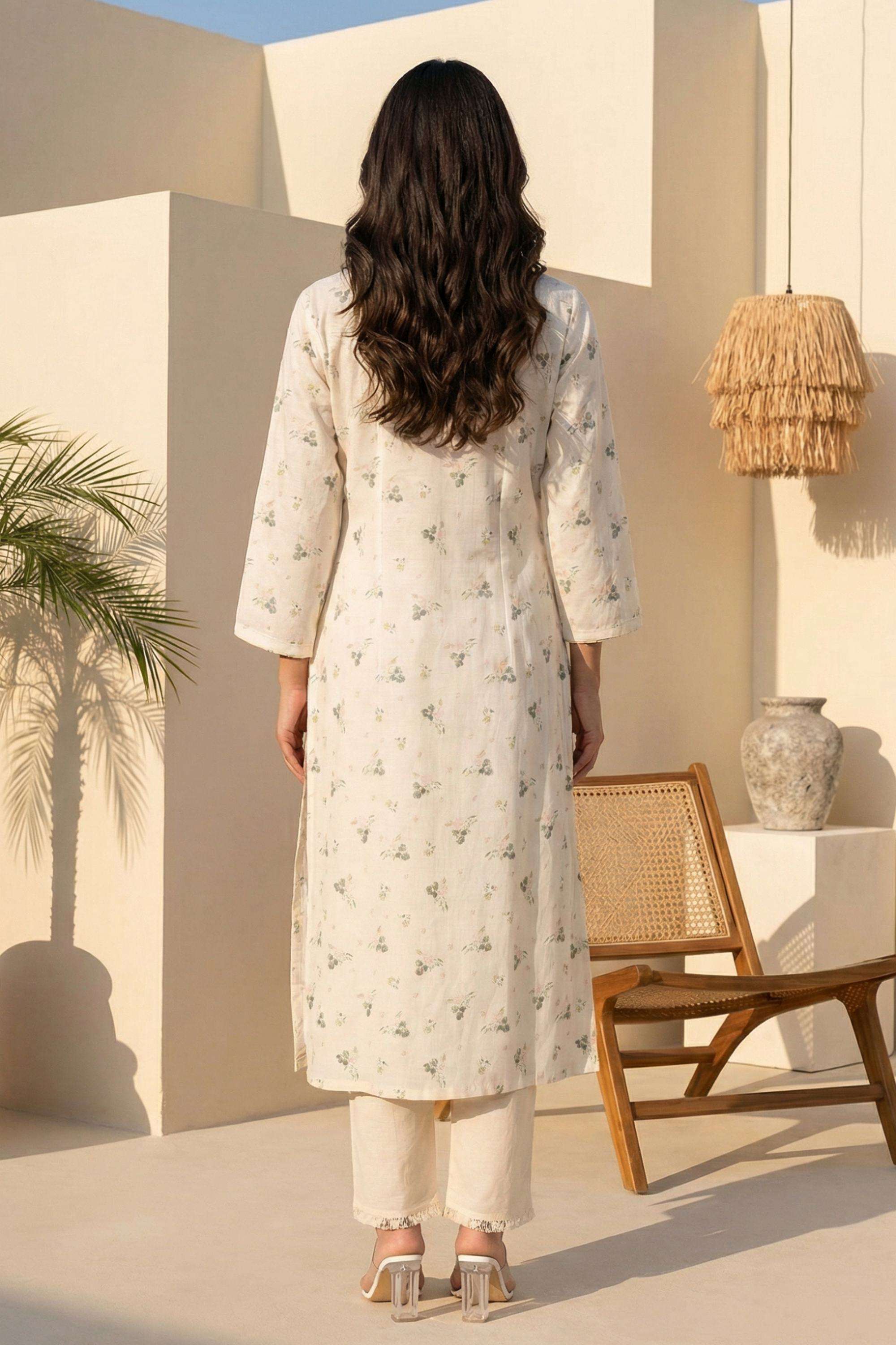 Textured-Blended-Fabric-Round-Neck-Women-s-Ethnic-Kurta