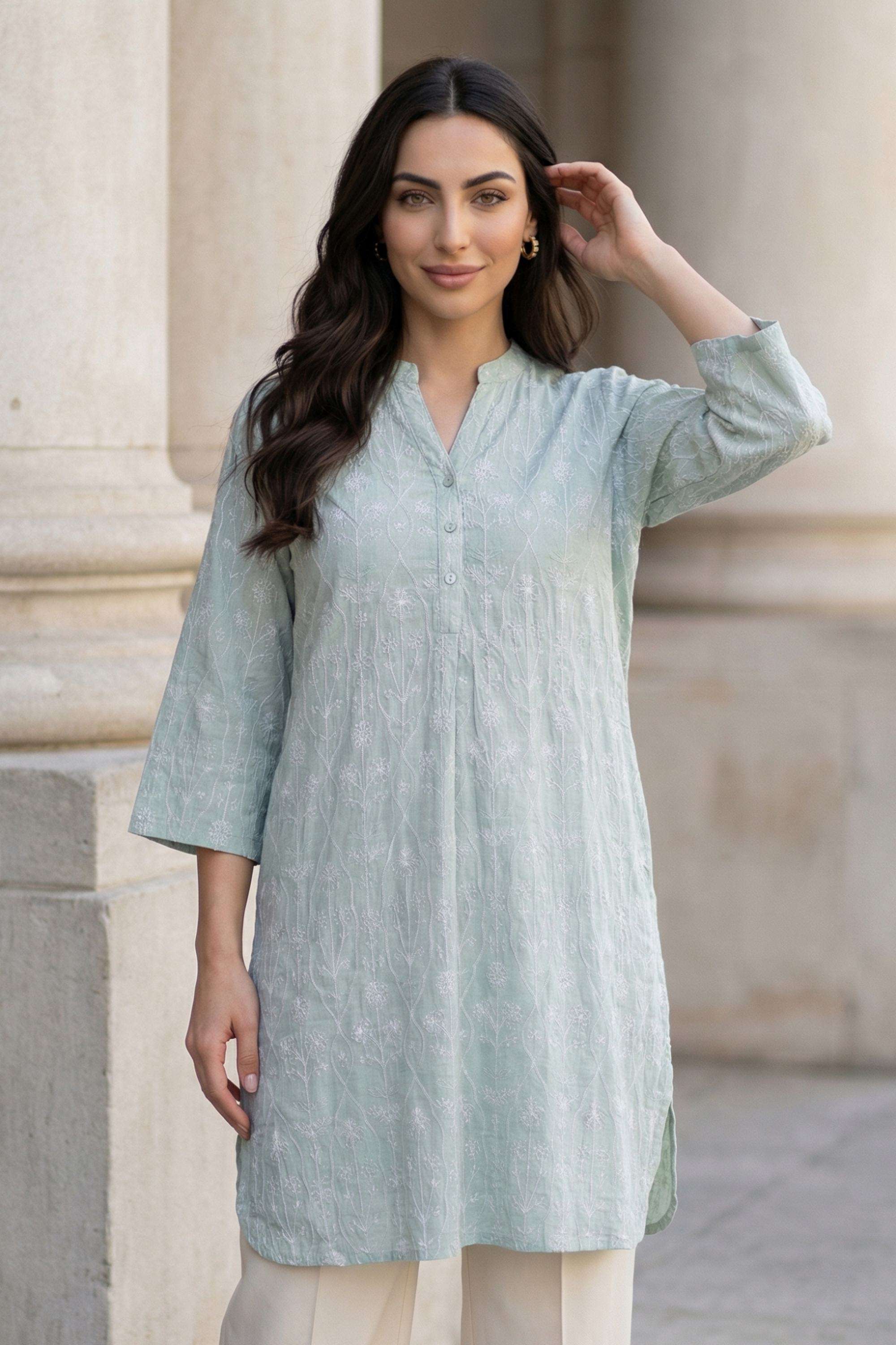 Embroidered-Blended-Fabric-Round-Neck-Women-s-Festive-Wear-Tunic