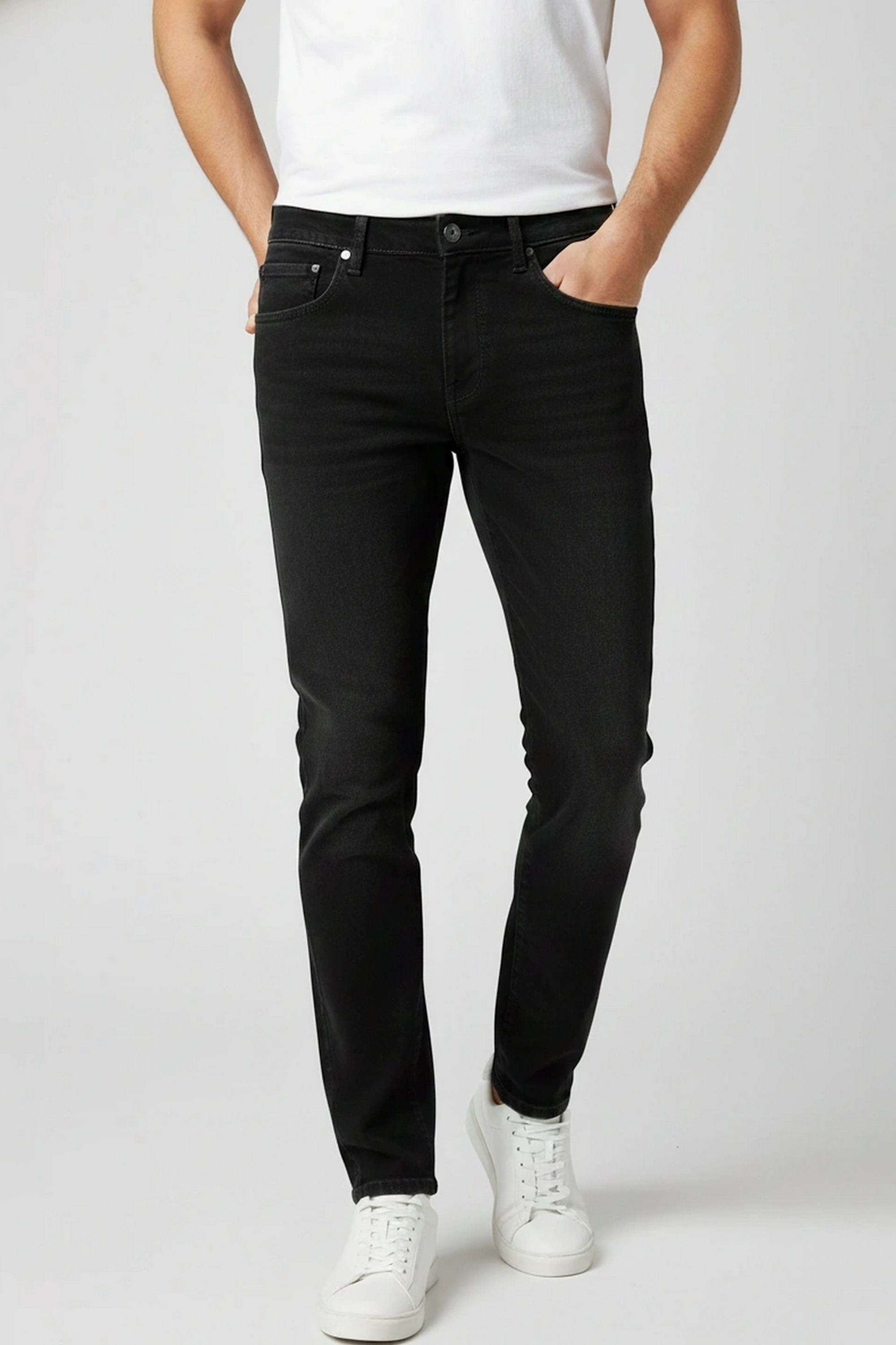 Solid-Blended-Fabric-Slim-Fit-Men-s-Jeans