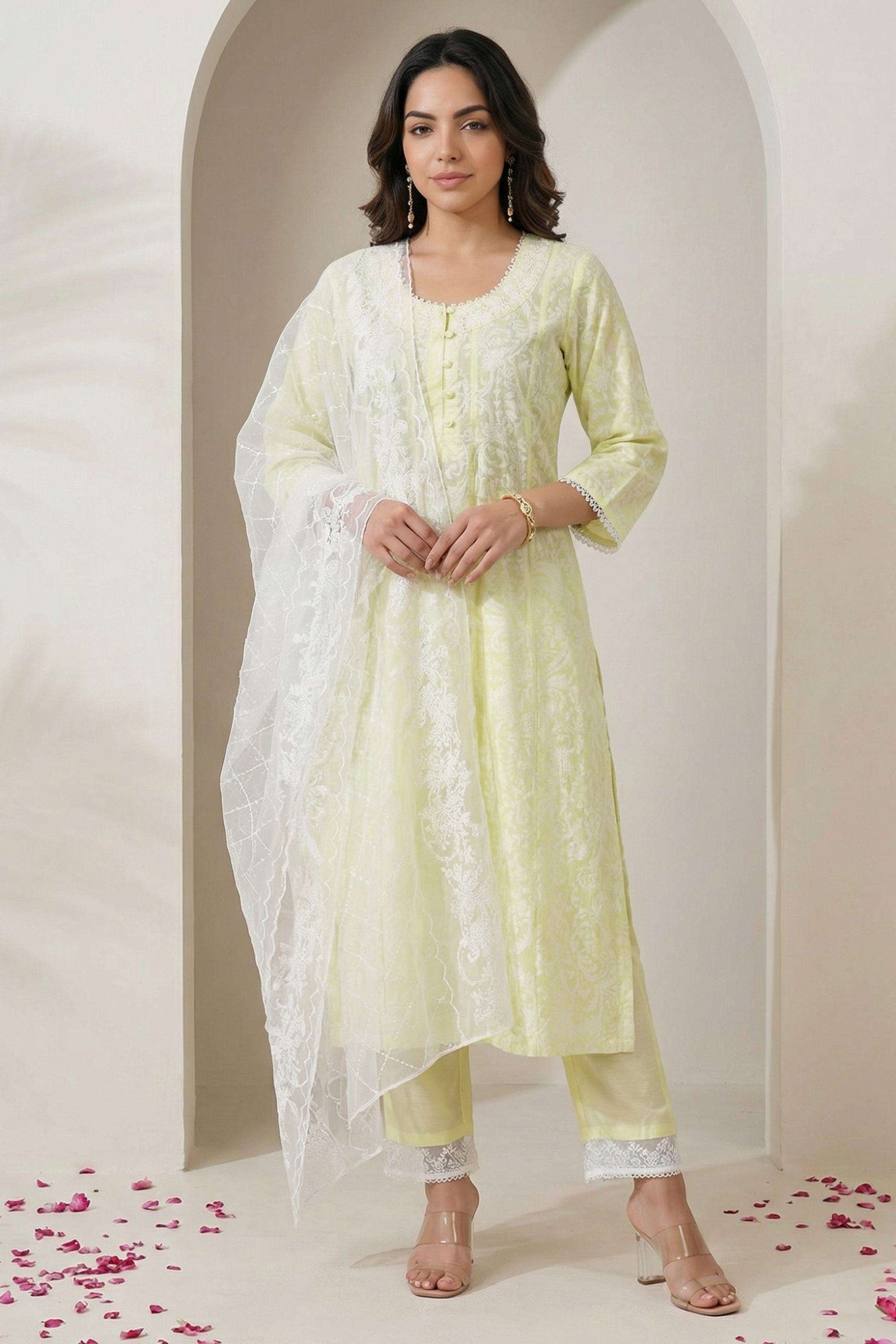 Floral-Blended-Fabric-Round-Neck-Women-s-Casual-Wear-Kurta-Set