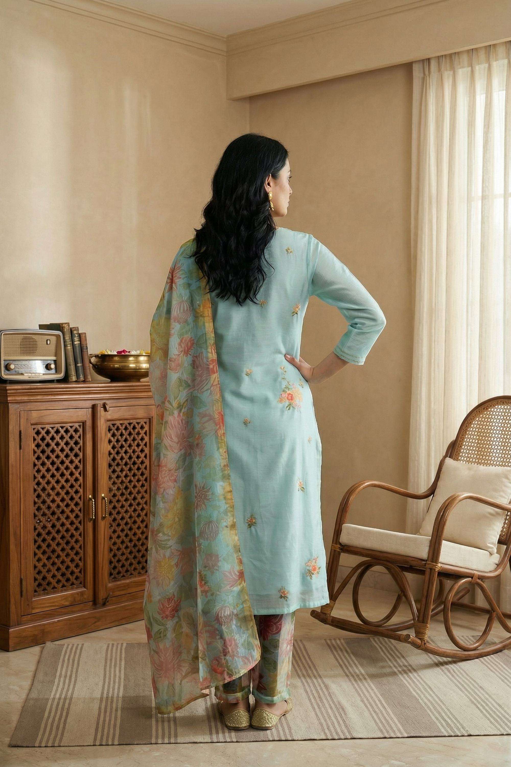 Floral-U-Neck-Viscose-Women-Kurta-with-Pant-and-Dupatta