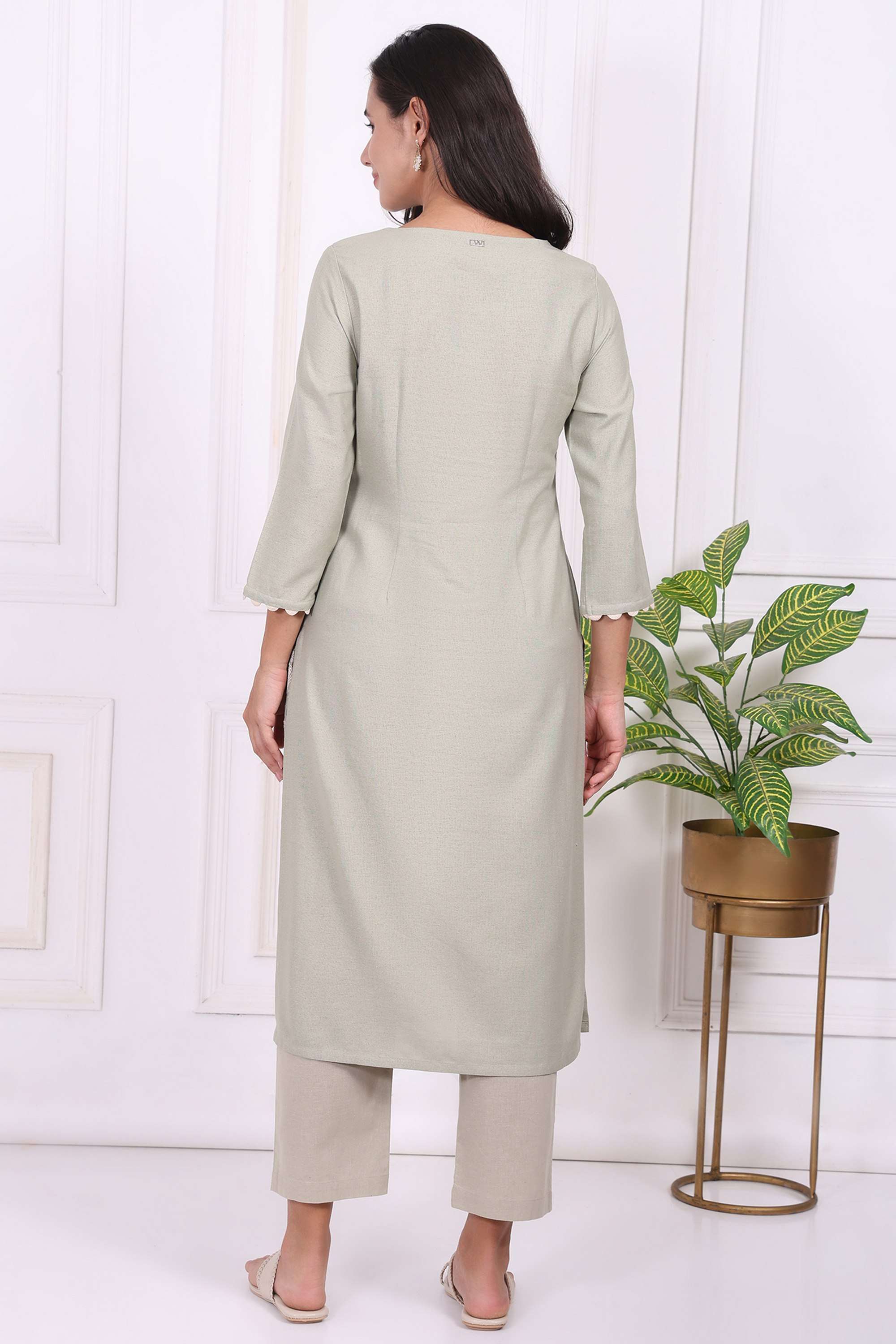 Printed-Rayon-Round-Neck-Women-s-Festive-Wear-Kurta-Set
