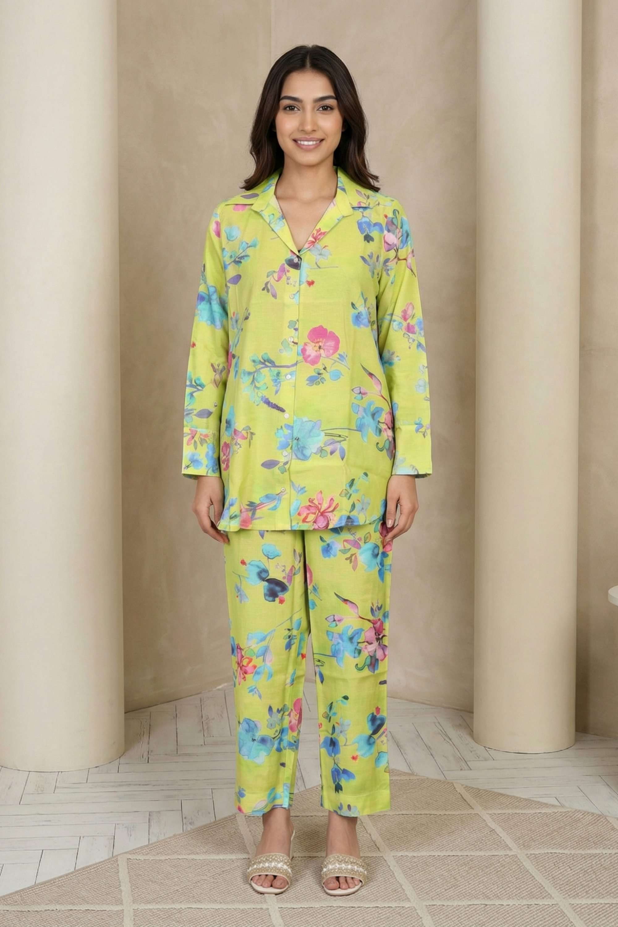 Printed-Blended-Fabric-Collared-Women-s-Casual-Wear-Co-Ord-Set