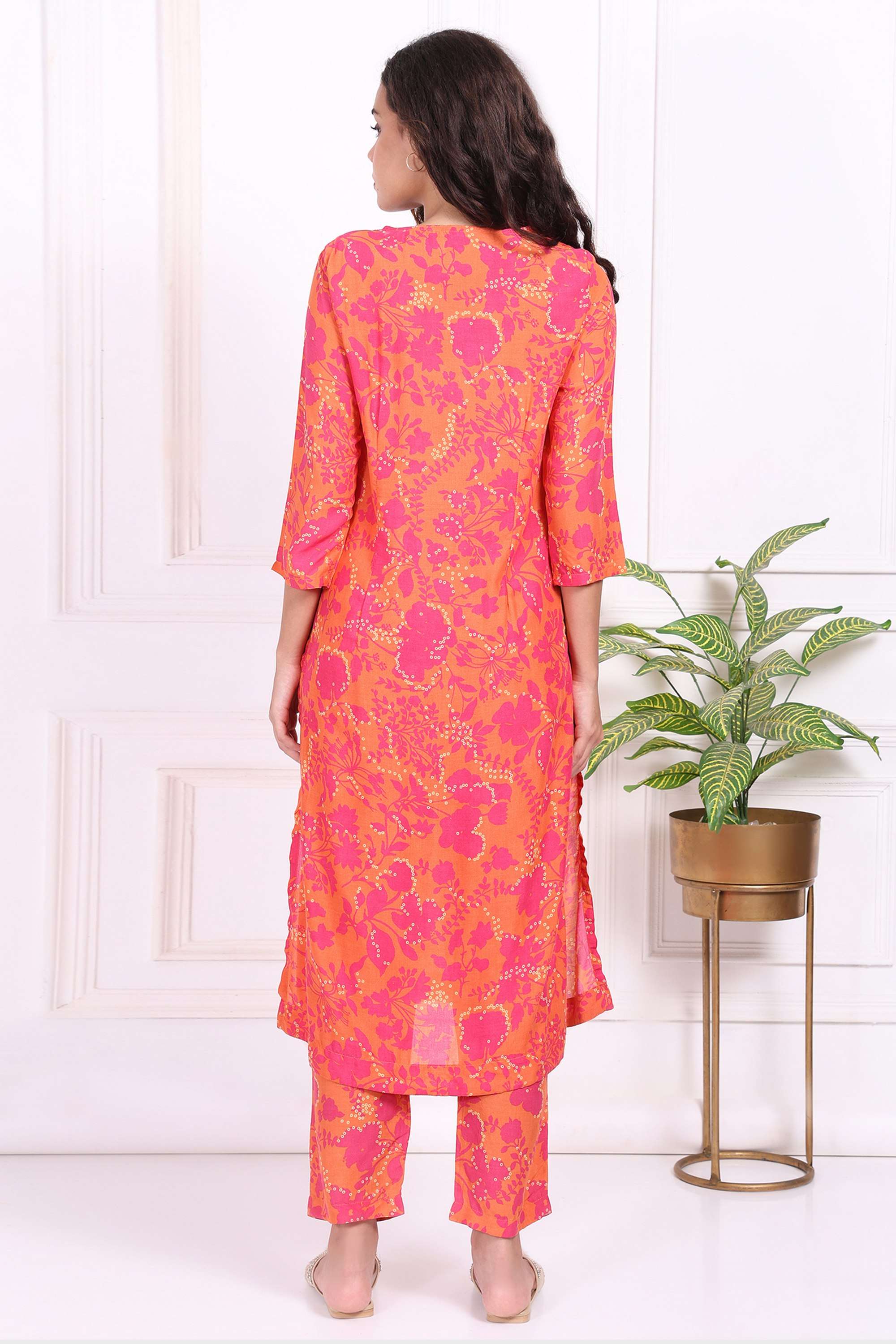 Printed-Blended-Fabric-Round-Neck-Women-s-Festive-Wear-Kurta