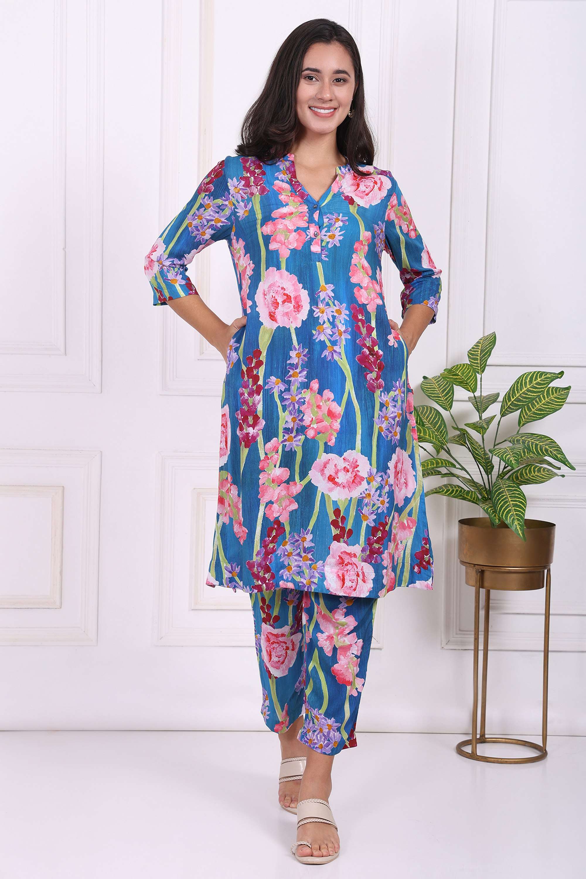 Printed-Blended-Fabric-Women-s-Festive-Wear-Kurta